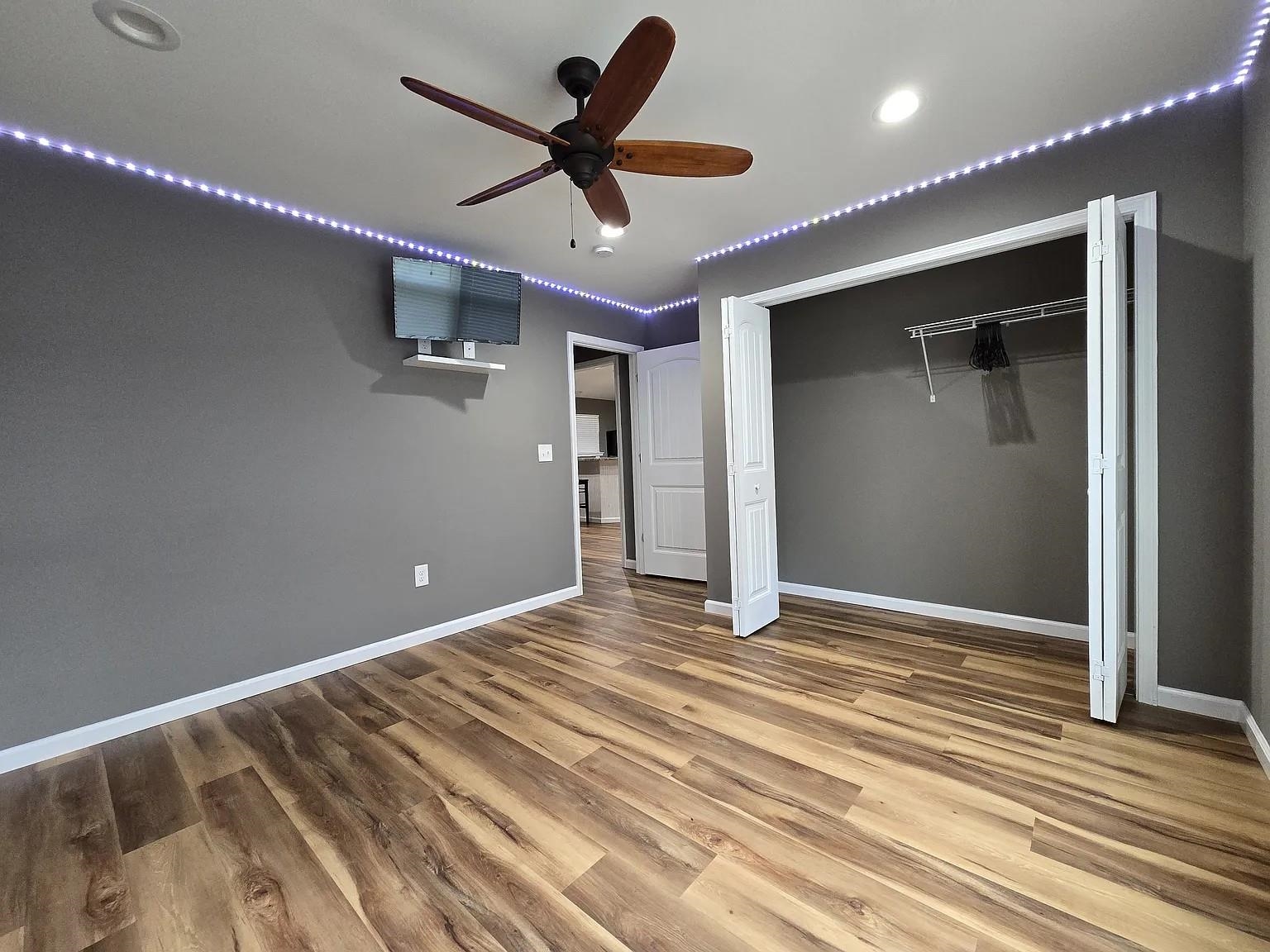 5177 Berkeley Ct. Property Photo 13