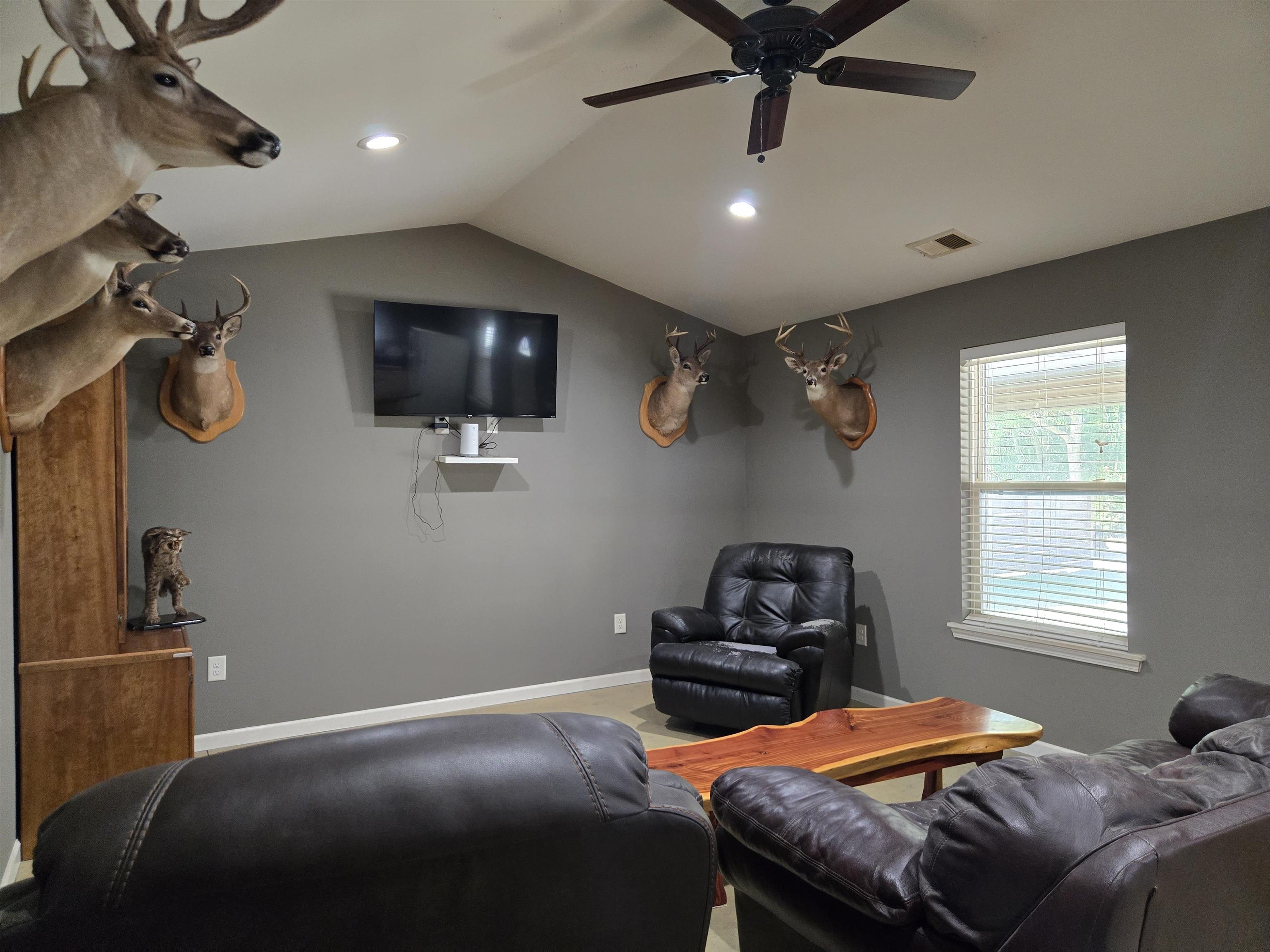 5177 Berkeley Ct. Property Photo 34