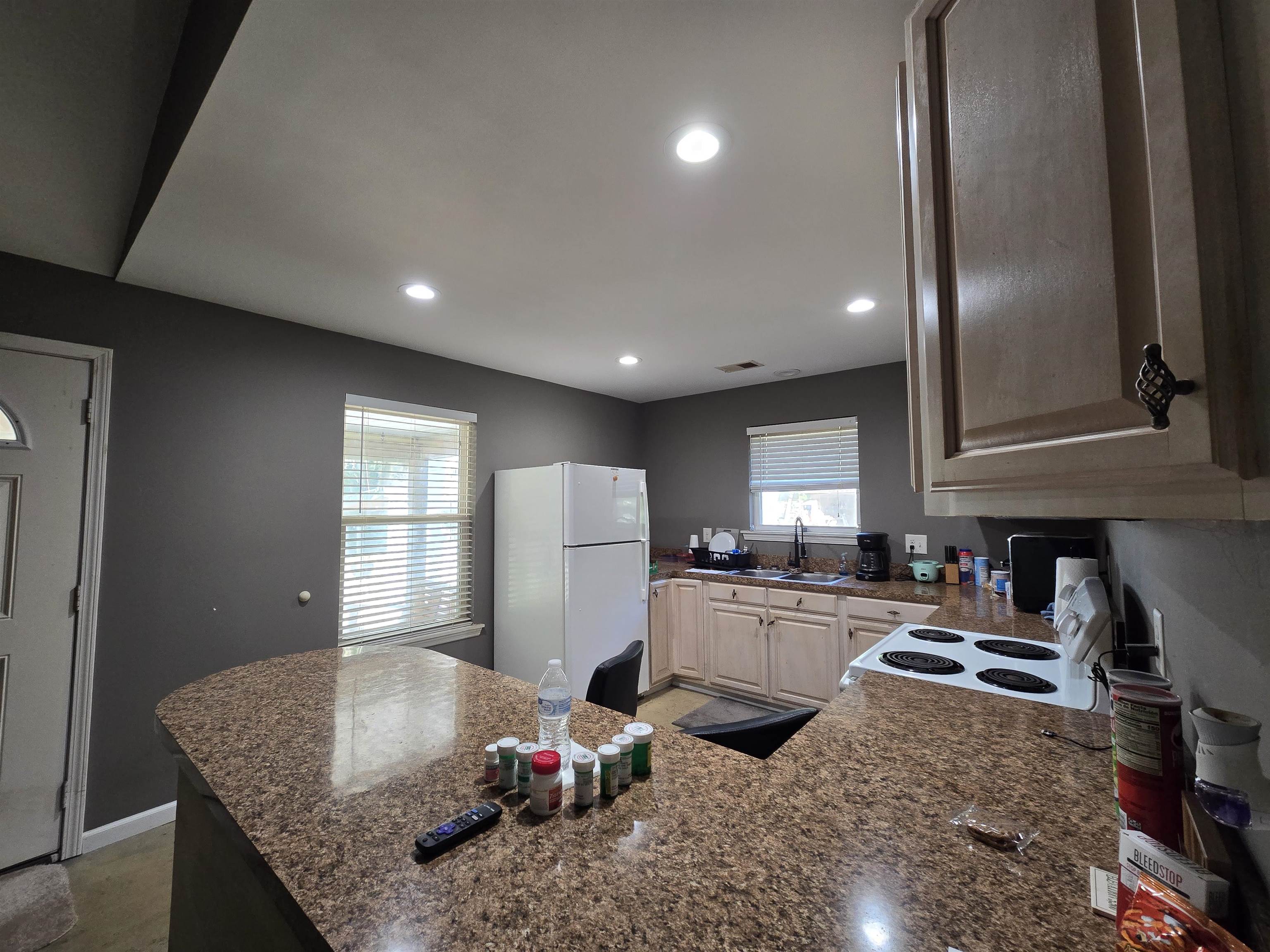 5177 Berkeley Ct. Property Photo 36