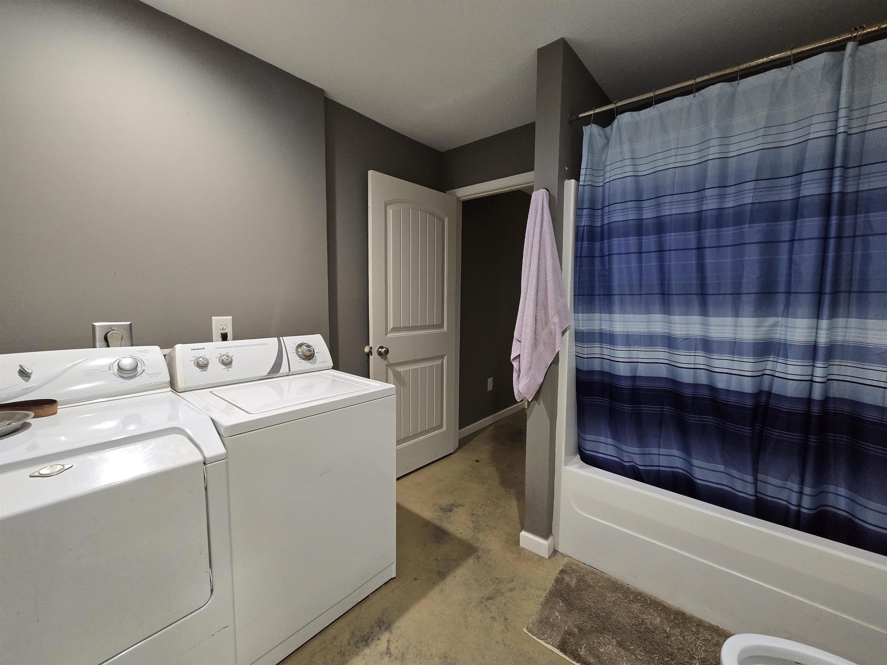 5177 Berkeley Ct. Property Photo 40