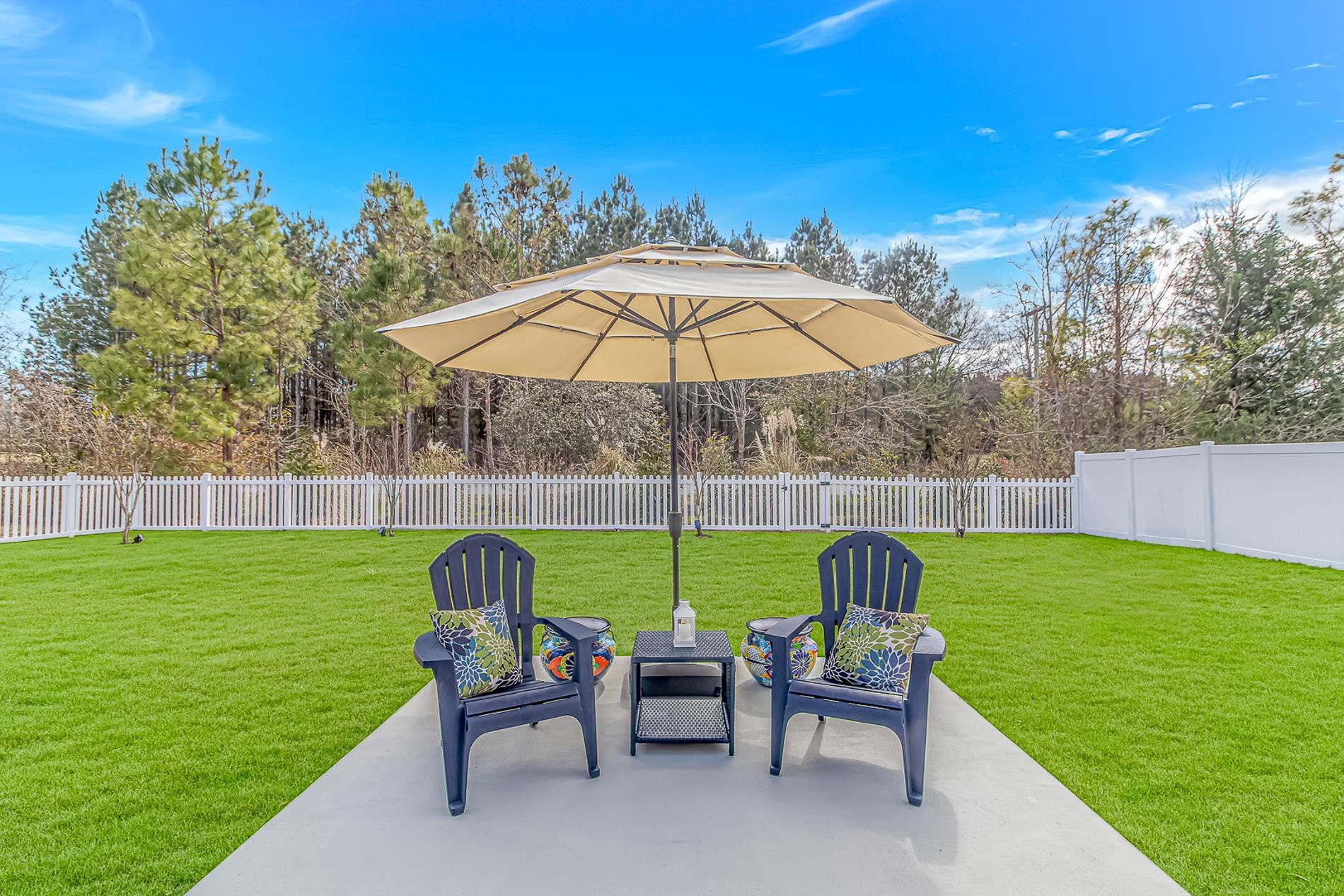 249 Maple Oak Dr. Property Photo 30