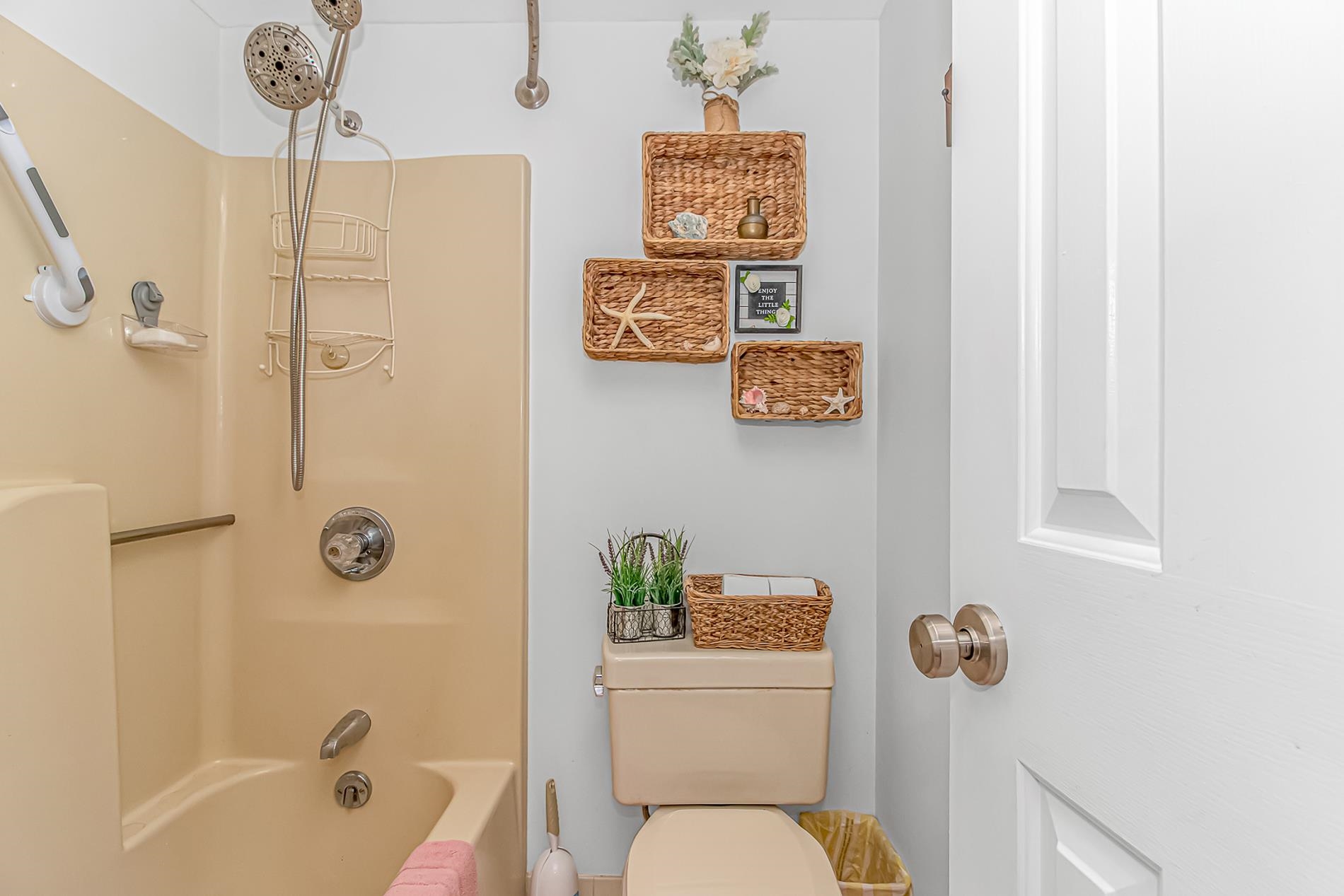 4242 Pinehurst Circle Property Photo 22