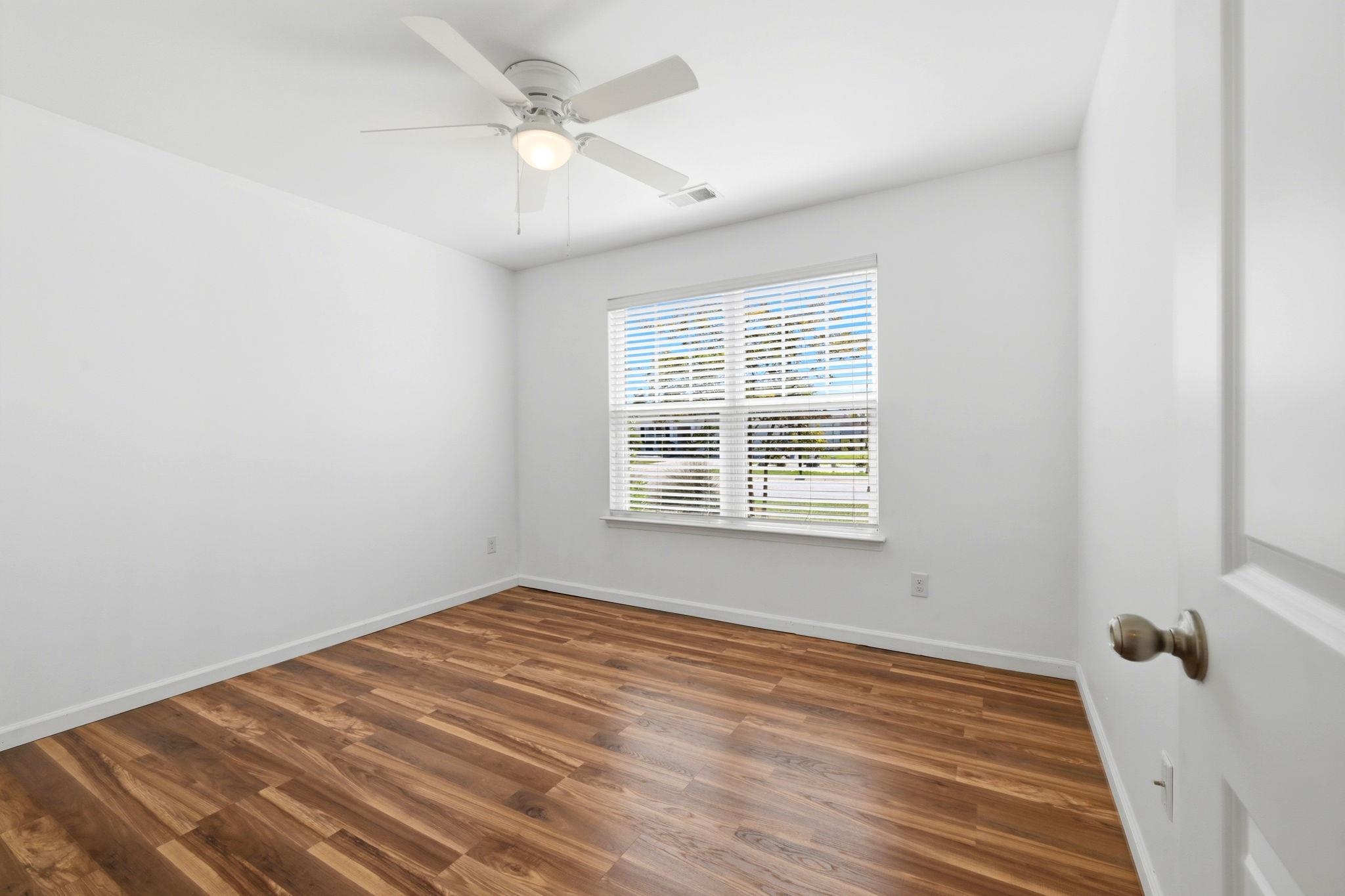 430 Quinta St. Property Photo 18