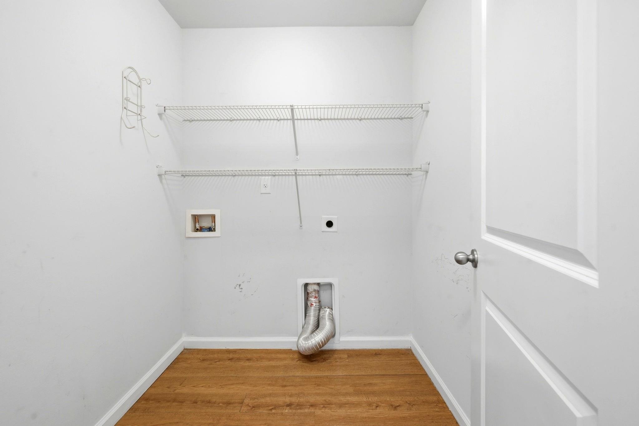 430 Quinta St. Property Photo 23