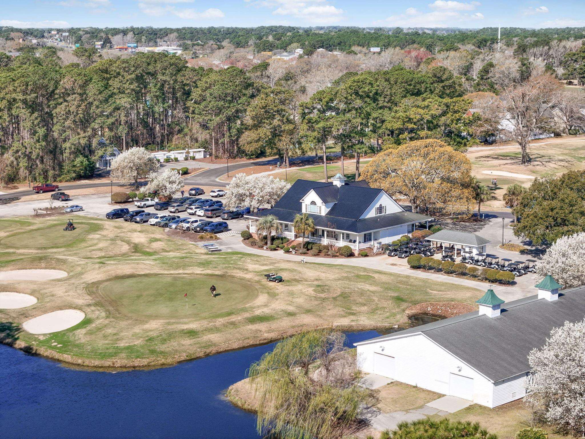 4601 Greenbriar Dr. Property Photo 4