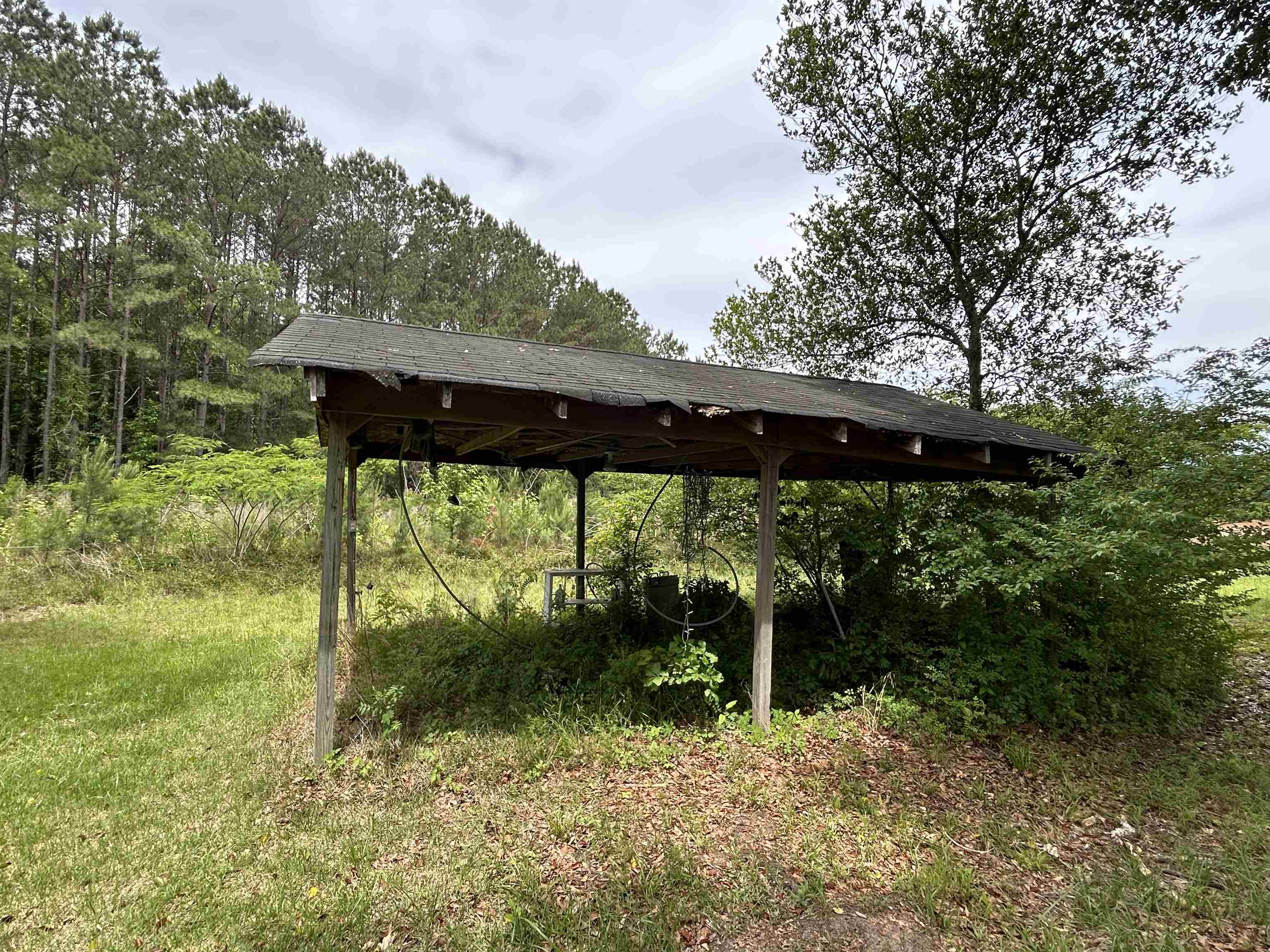 2680 Green Sea Rd. Property Photo 21
