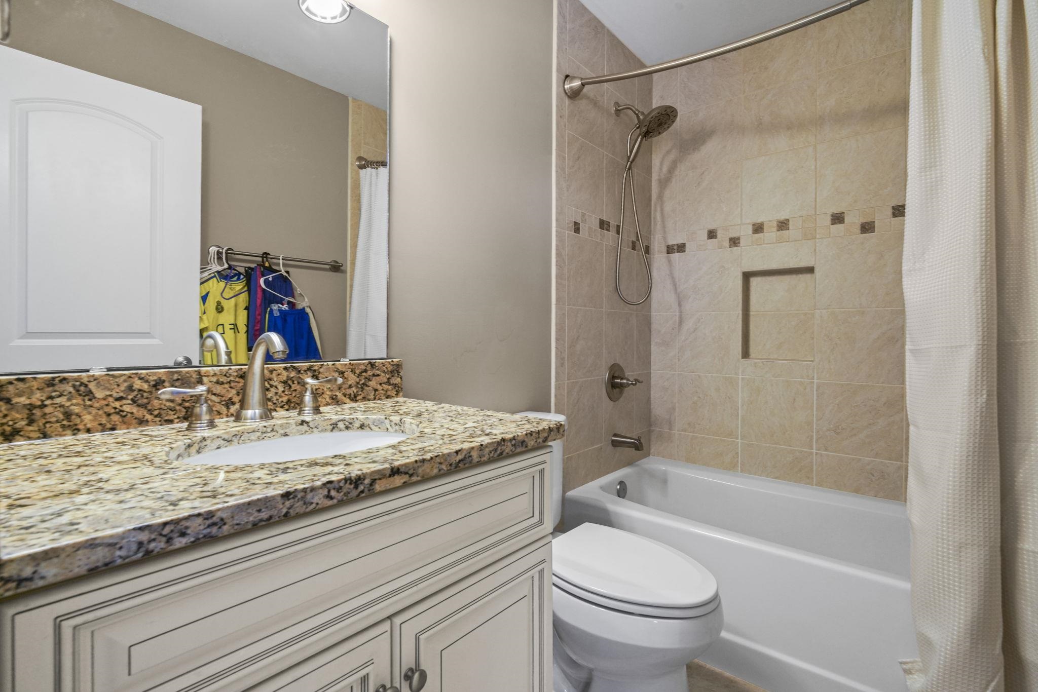 801 Sand Binder Dr. Property Photo 32