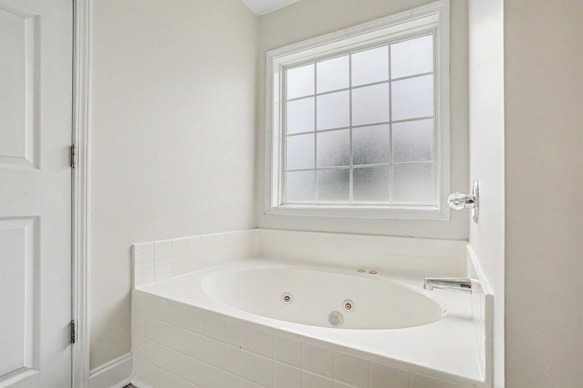 970 Eaglet Circle Property Photo 18