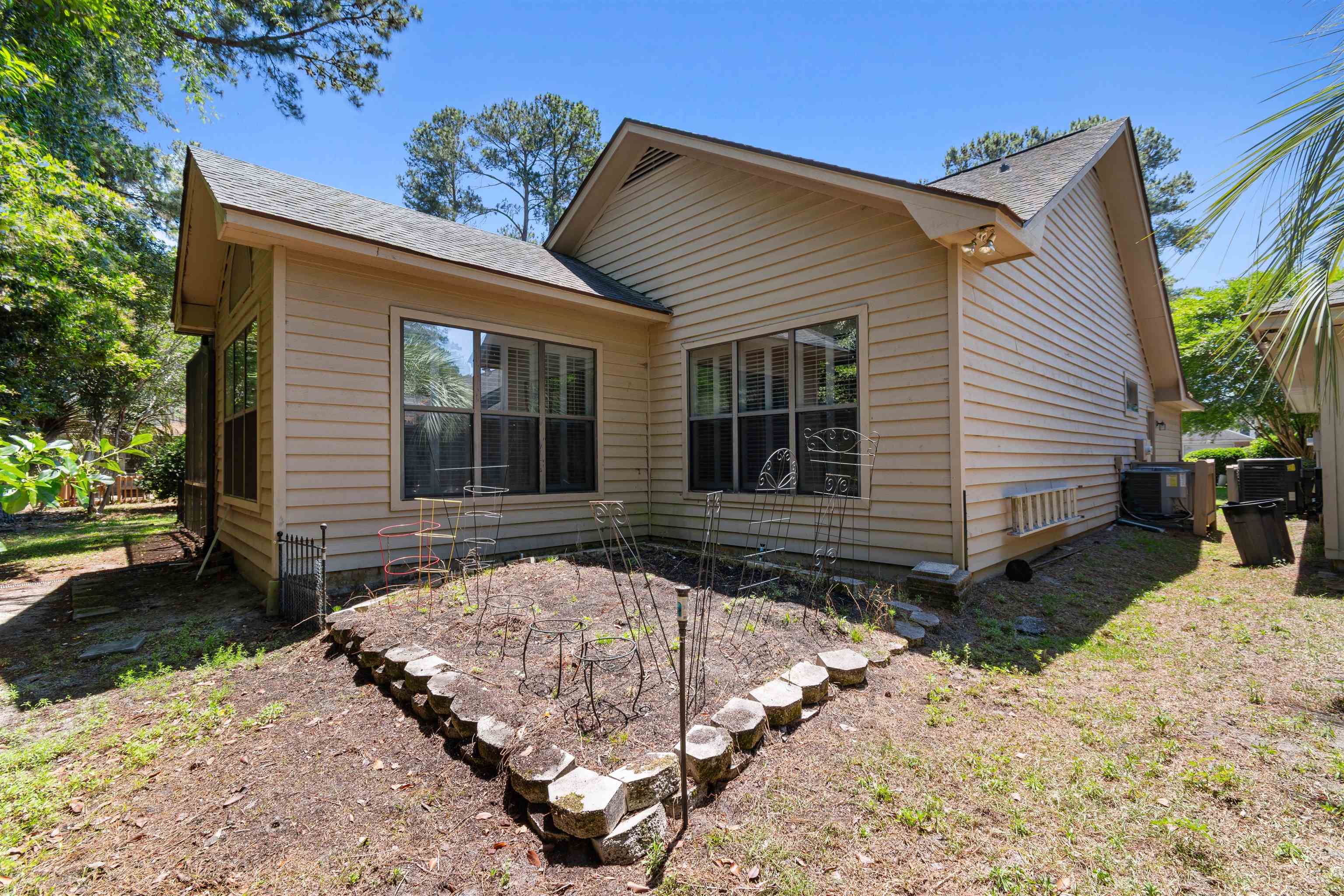 102 Walnut Circle Property Photo 37