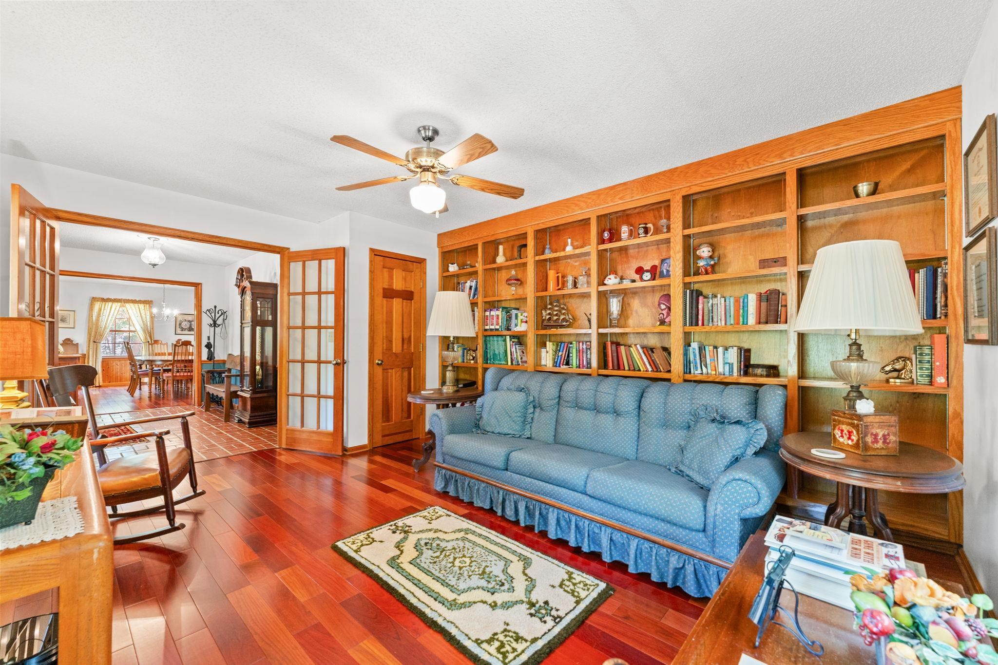 1768 Holly Ridge Dr. Property Photo 4