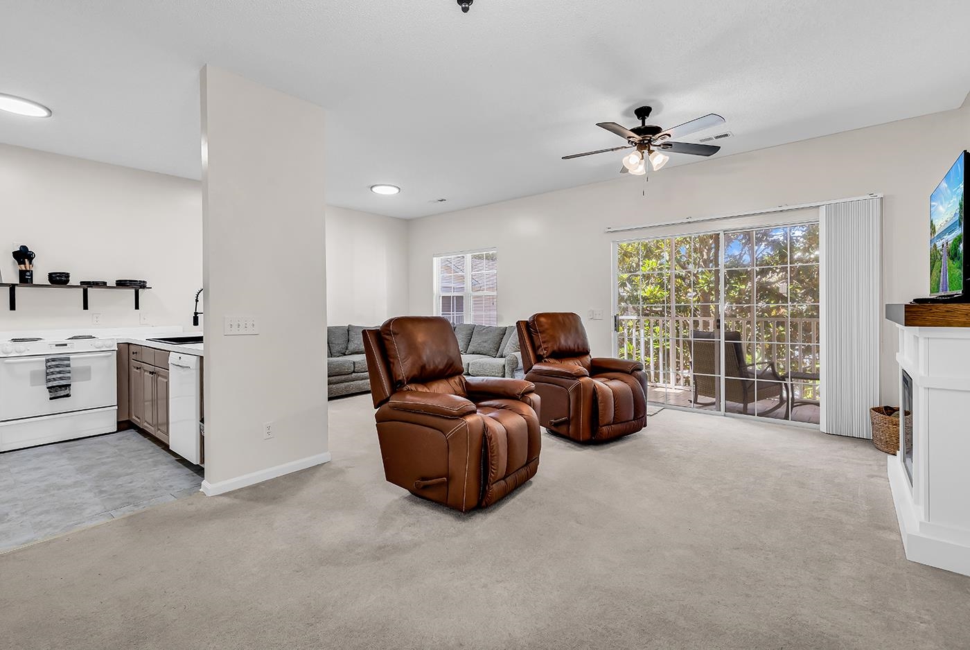 5108 Sweetwater Blvd. Property Photo 5