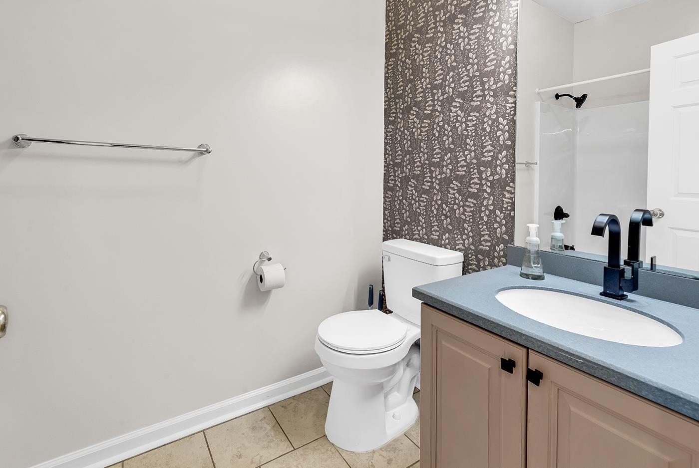 5108 Sweetwater Blvd. Property Photo 14