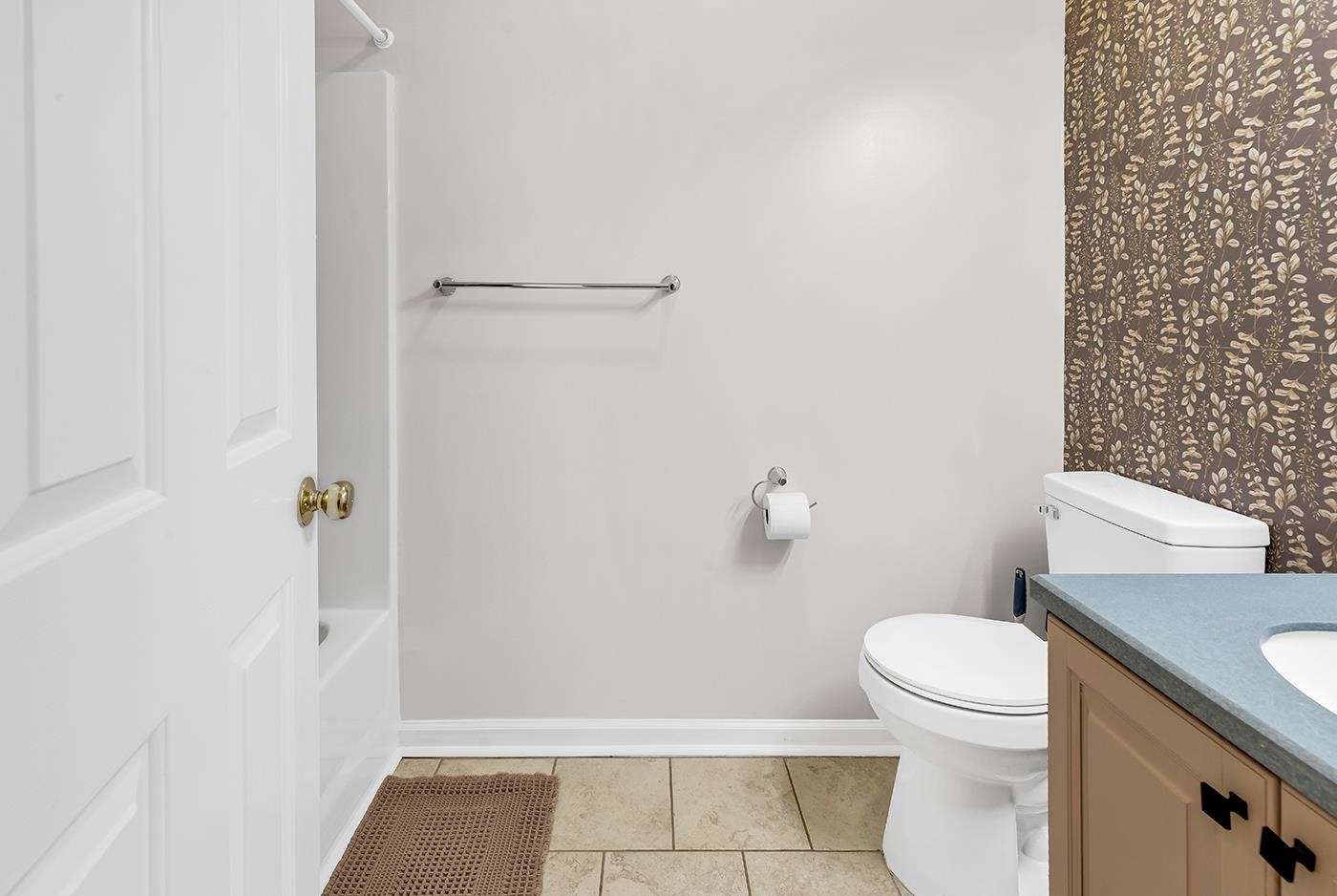 5108 Sweetwater Blvd. Property Photo 15