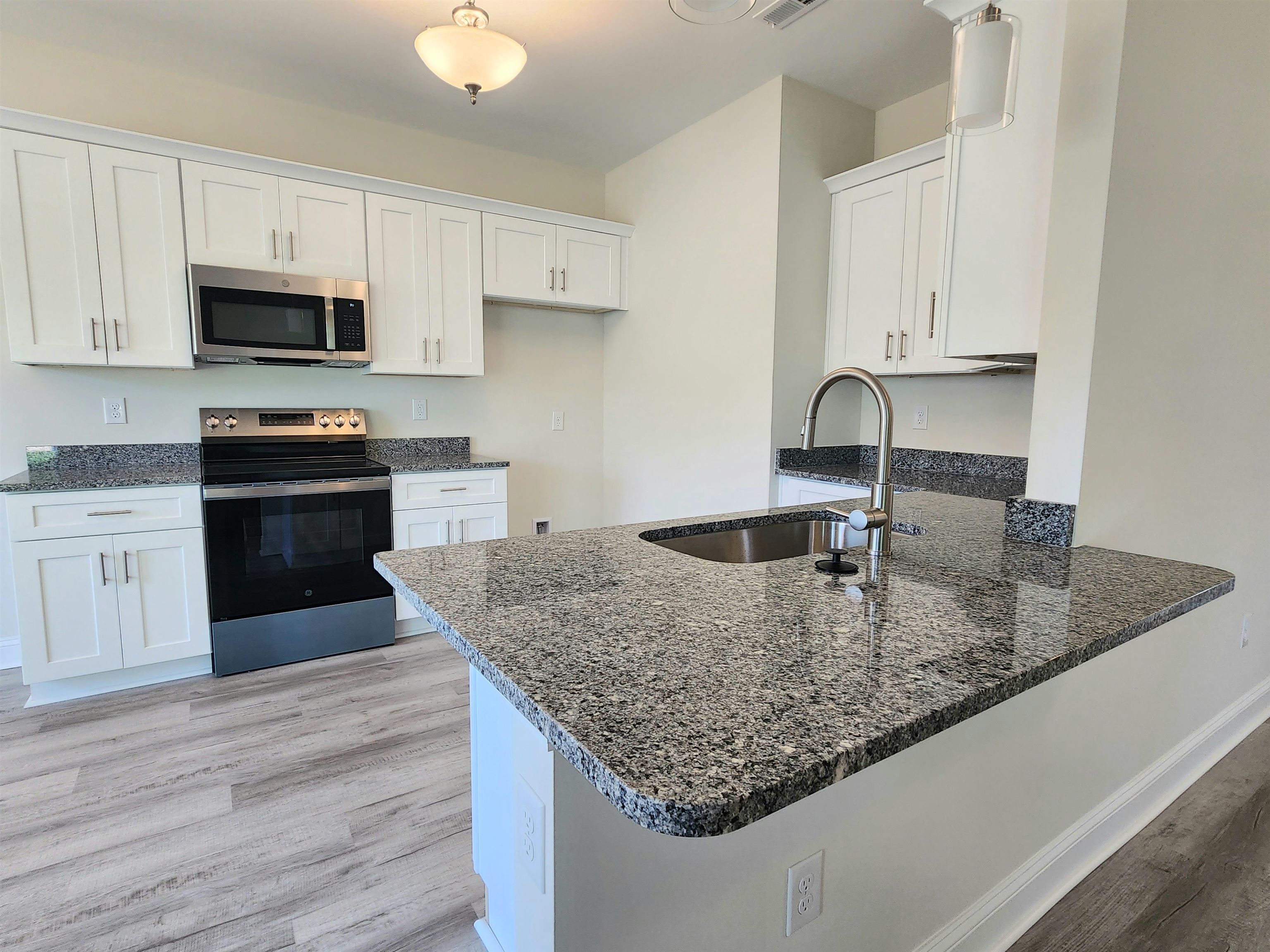 3431 Spivey St. Property Photo 5