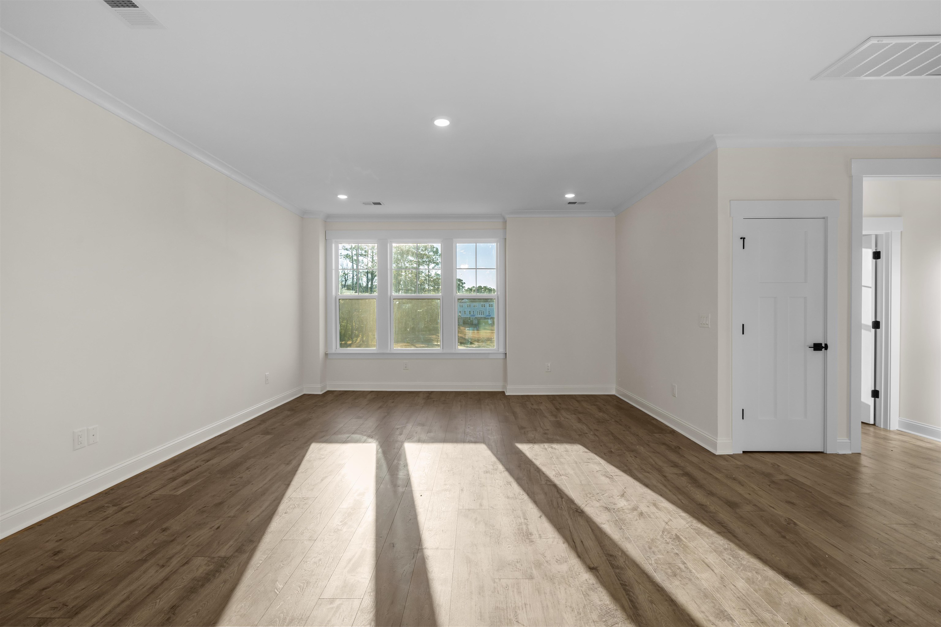 8565 Sashay Ct. Property Photo 15