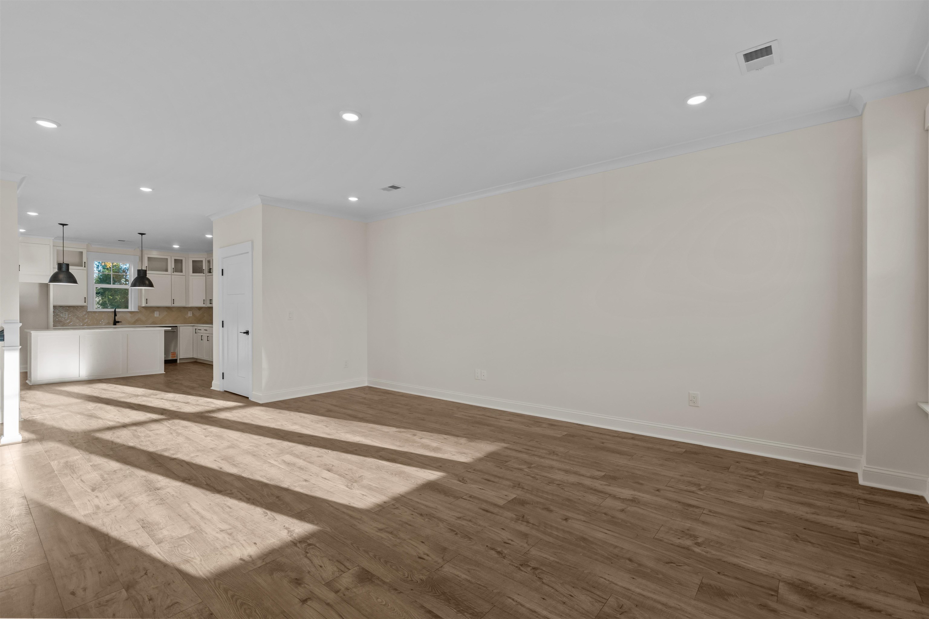 8565 Sashay Ct. Property Photo 17