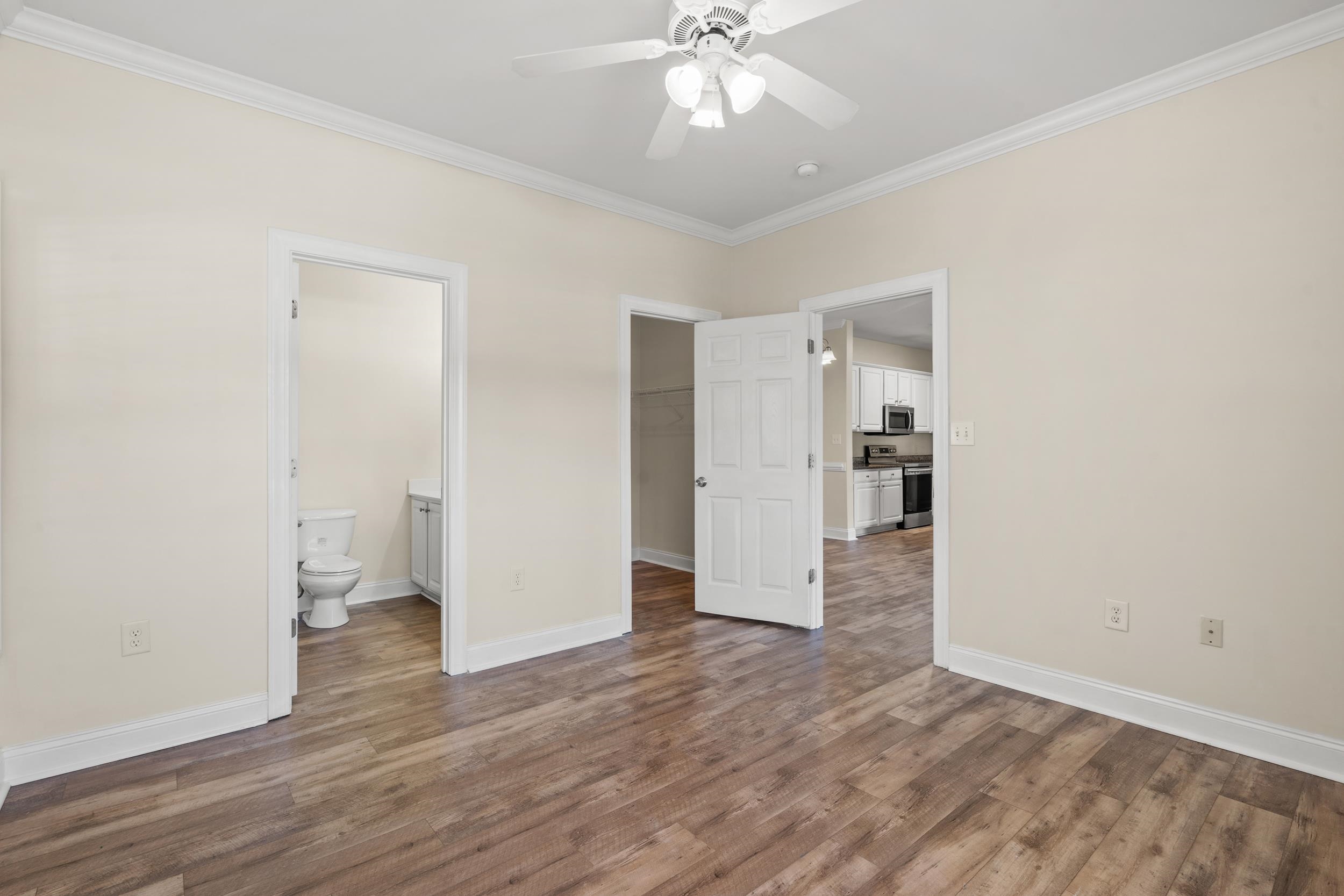 2057 Silvercrest Dr. Property Photo 13