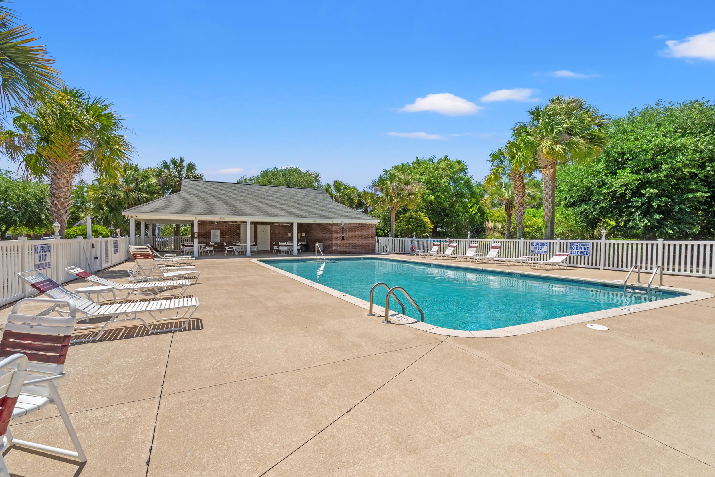 2057 Silvercrest Dr. Property Photo 20