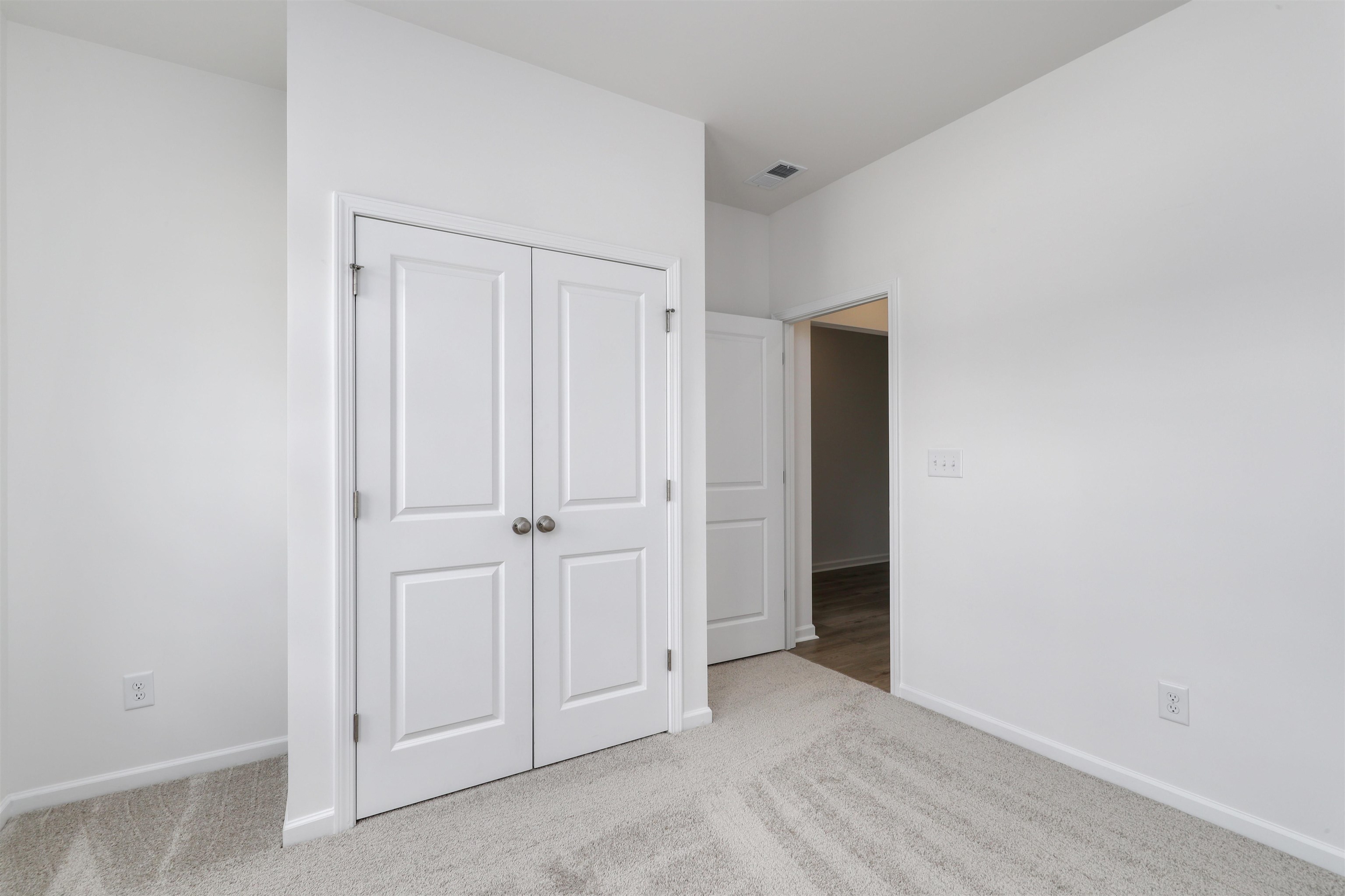 185 Bolsin Ct Property Photo 9
