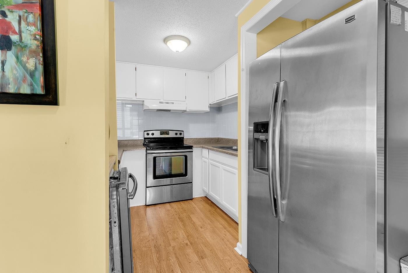 726 Juniper Dr. Property Photo 3