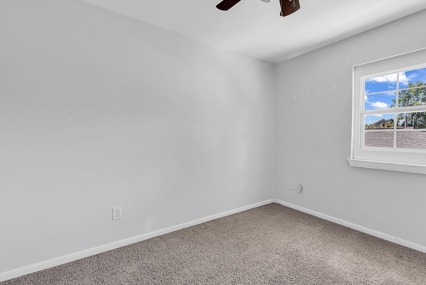 726 Juniper Dr. Property Photo 29