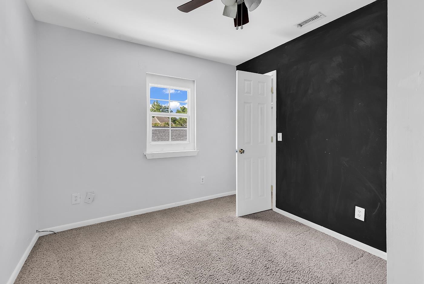 726 Juniper Dr. Property Photo 30