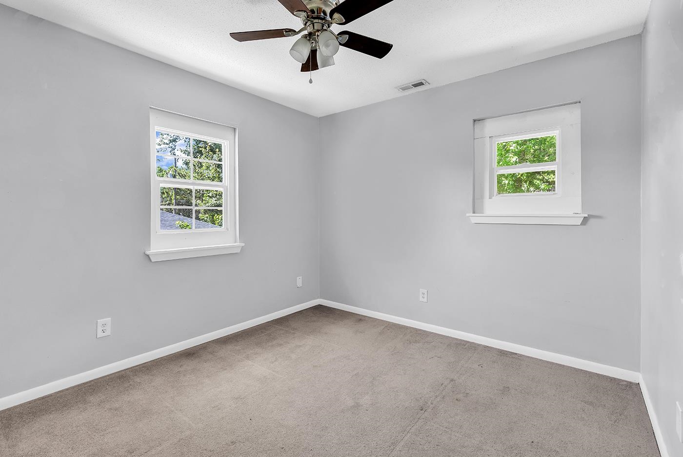 726 Juniper Dr. Property Photo 31