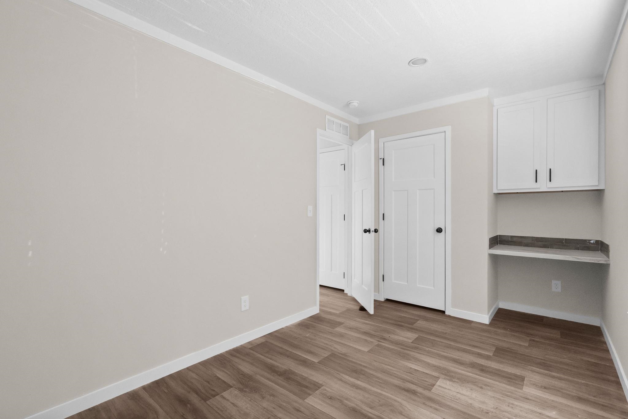 4 Islander Ct. Property Photo 21