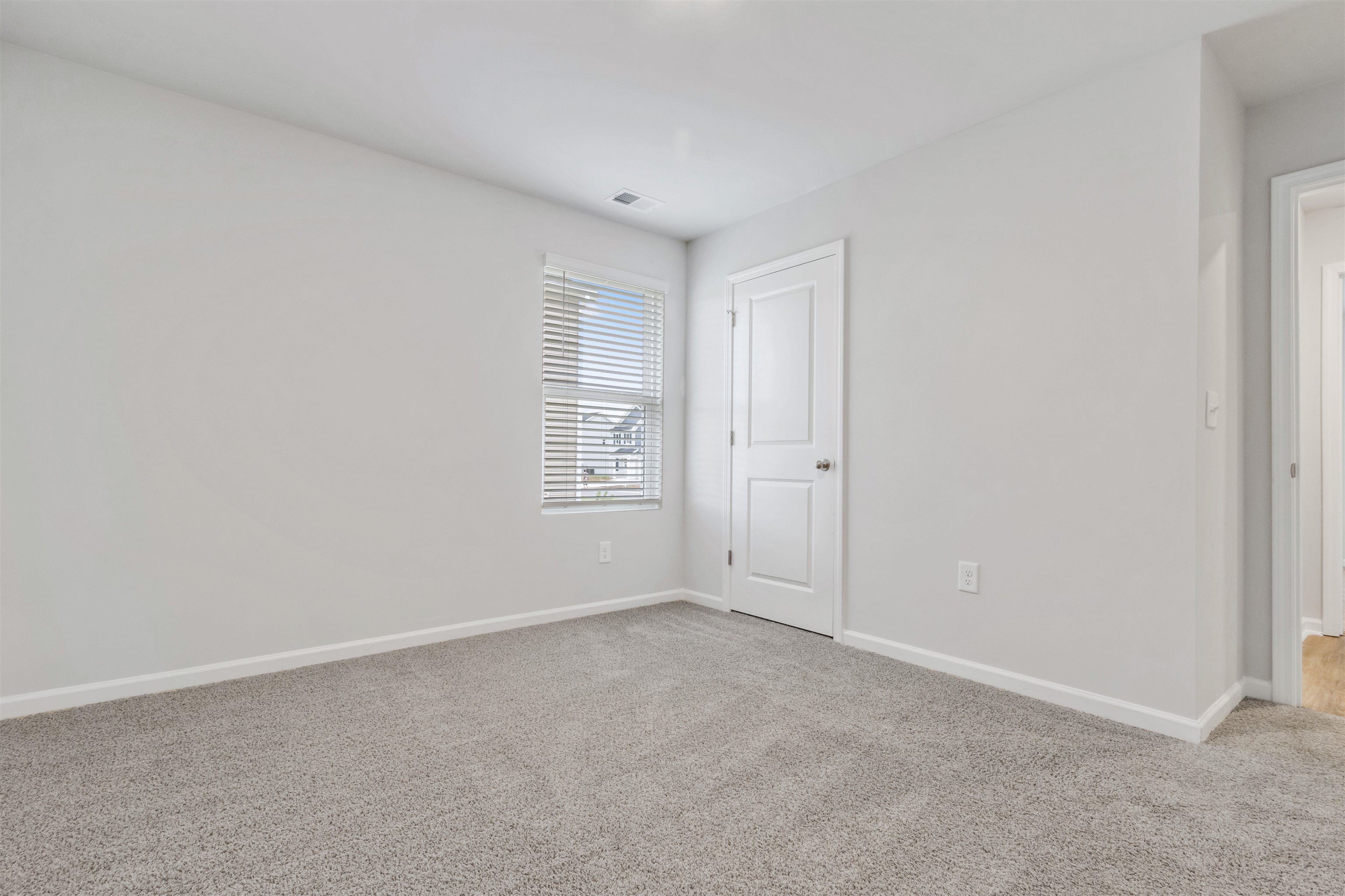 960 Caswell Dr. Property Photo 35