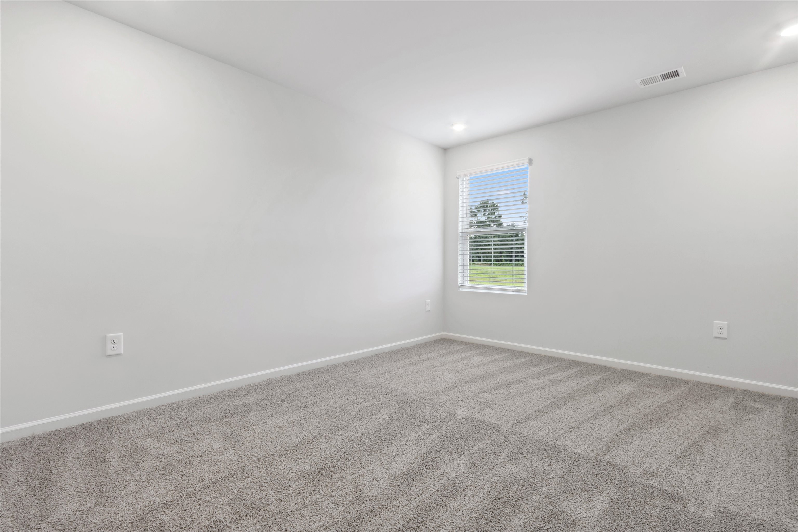 960 Caswell Dr. Property Photo 38