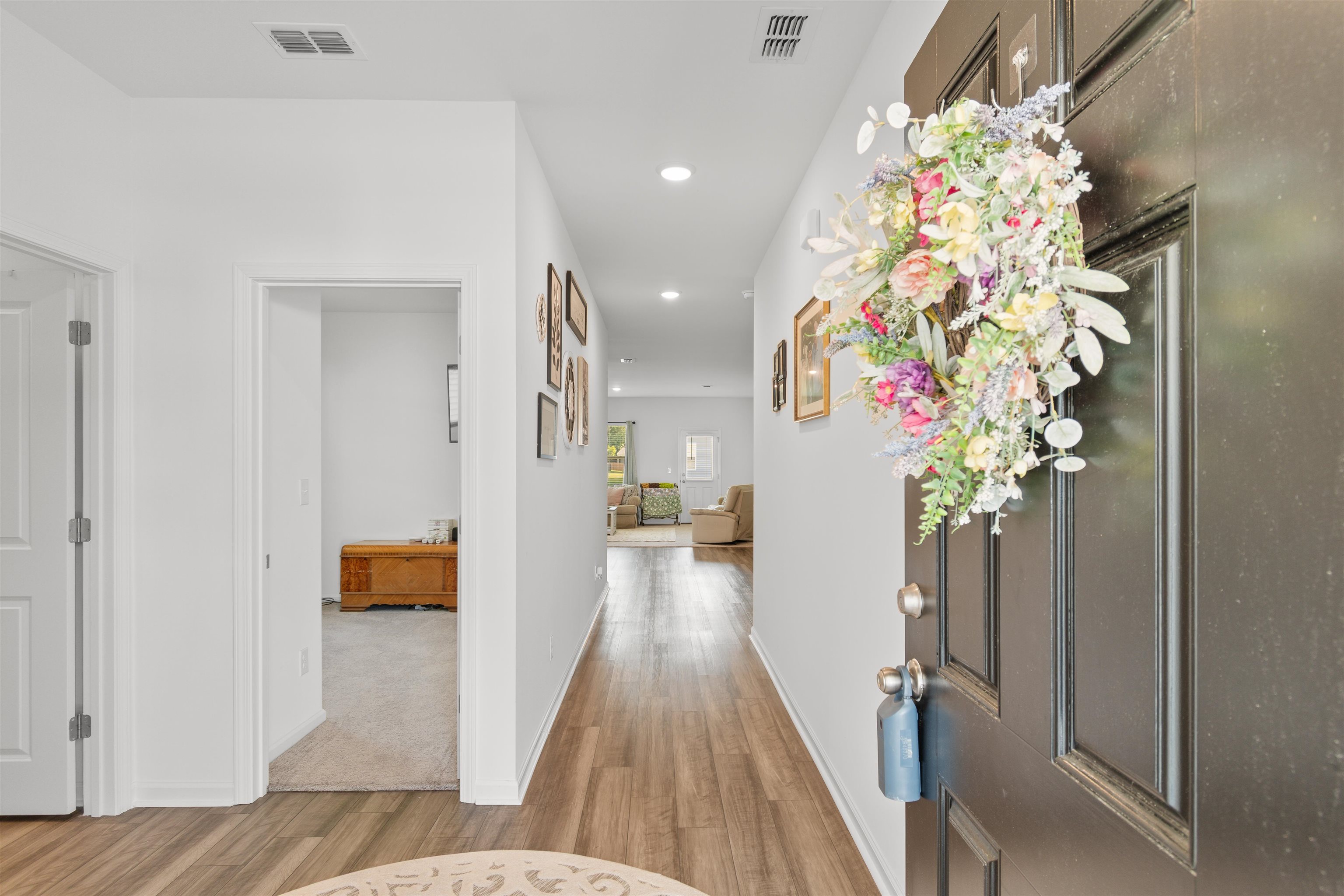 620 Muster Field Ct. Property Photo 2