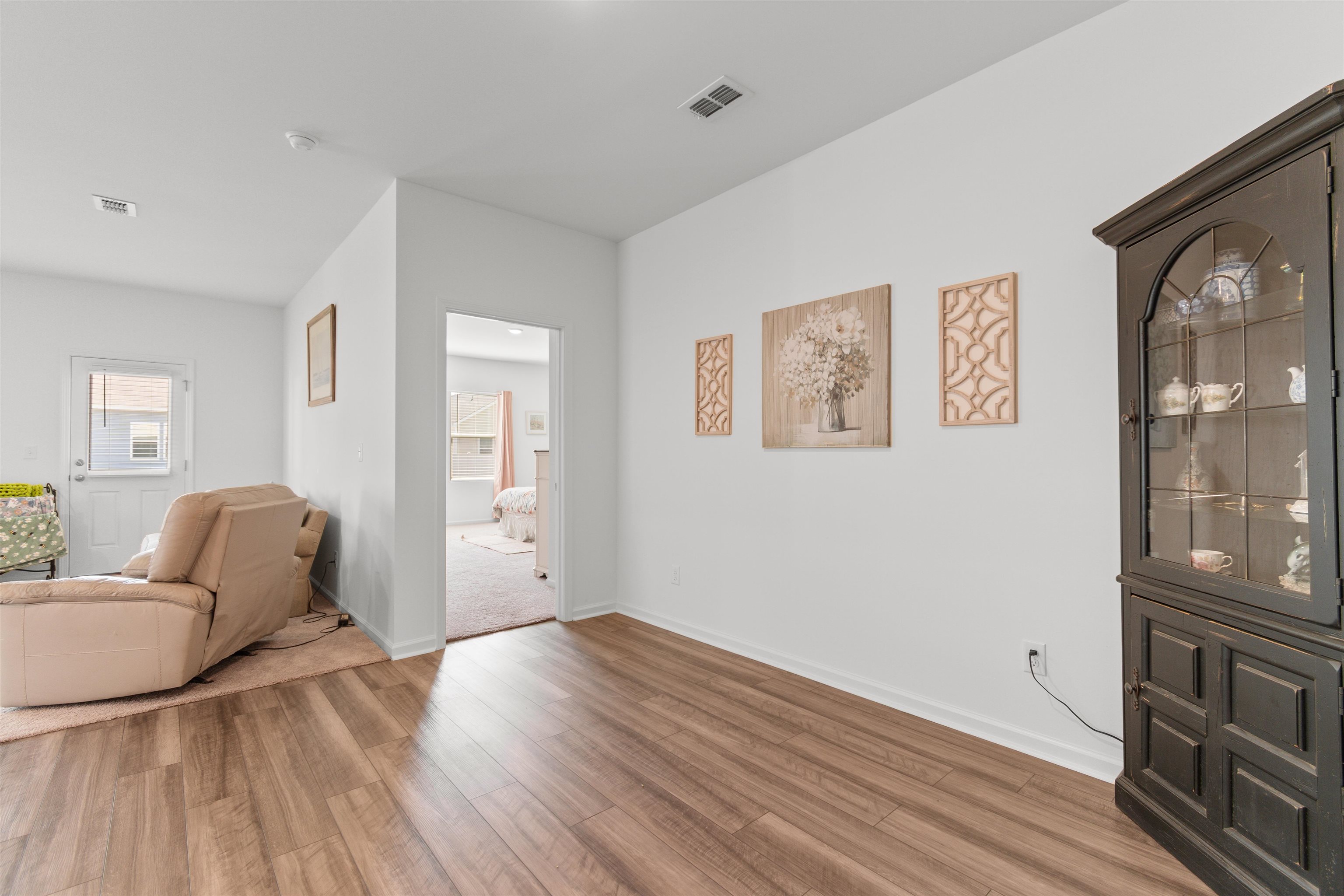 620 Muster Field Ct. Property Photo 14