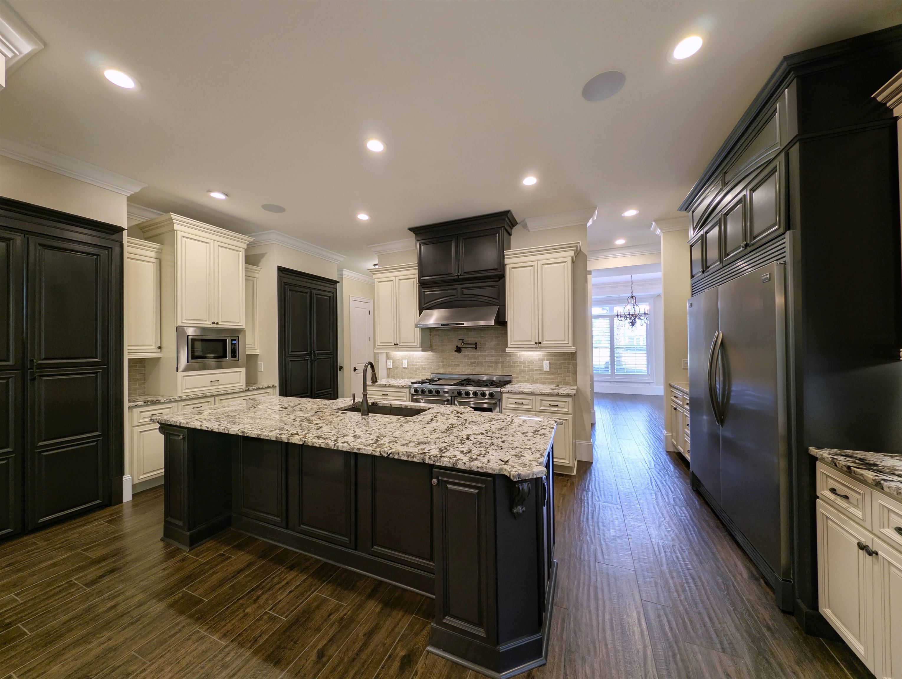 400 Chamberlin Rd. Property Photo 11