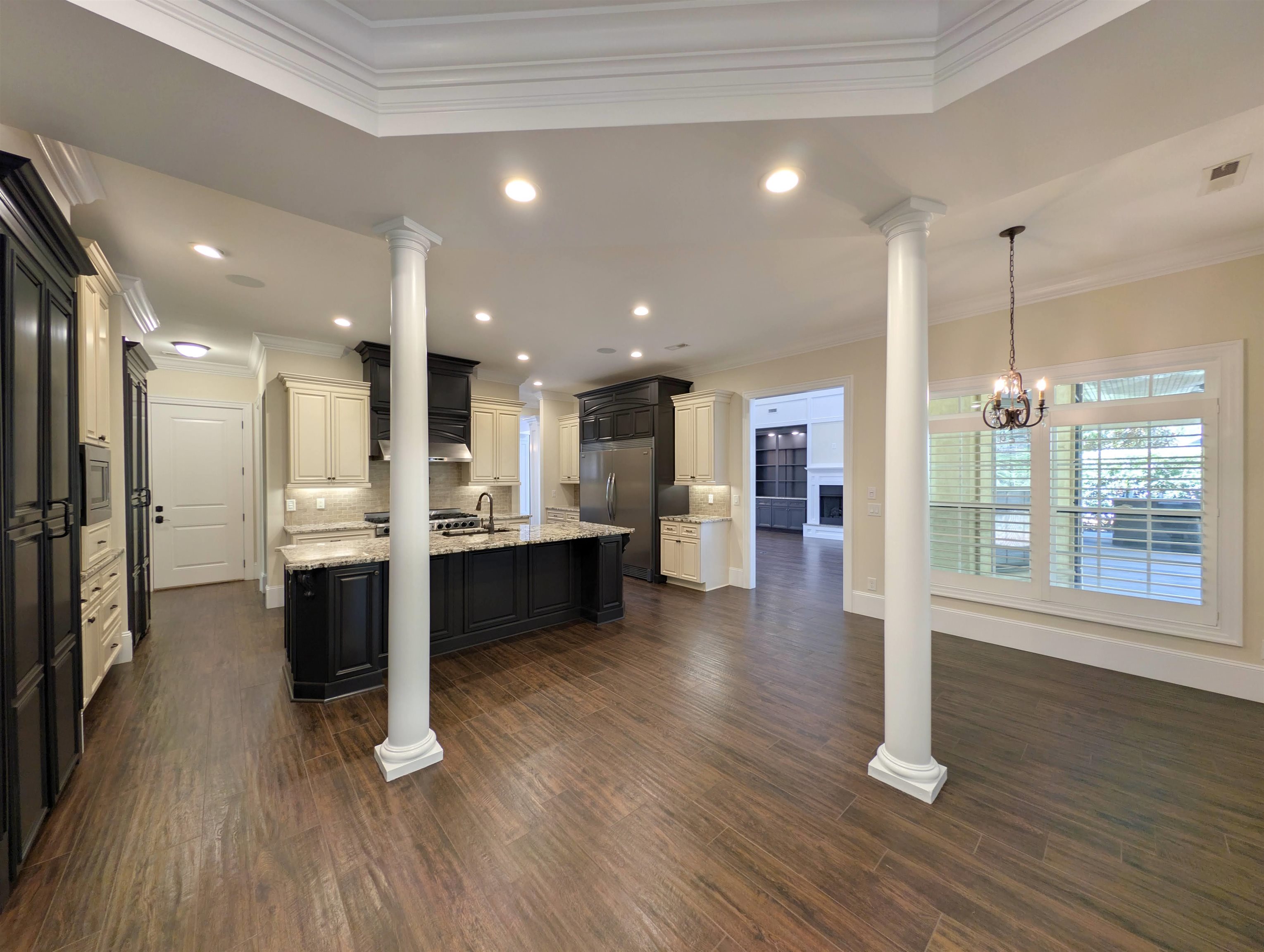 400 Chamberlin Rd. Property Photo 13