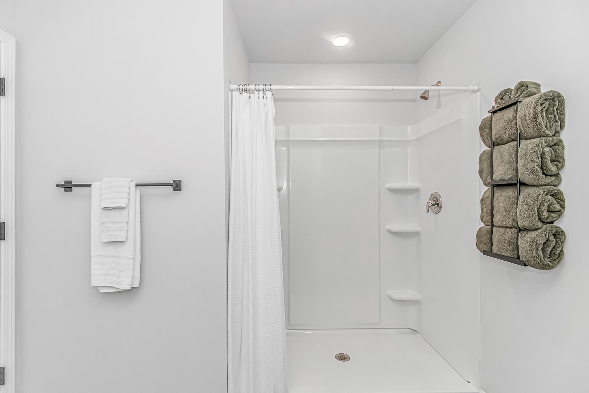 240 Birchwood Dr. Property Photo 27