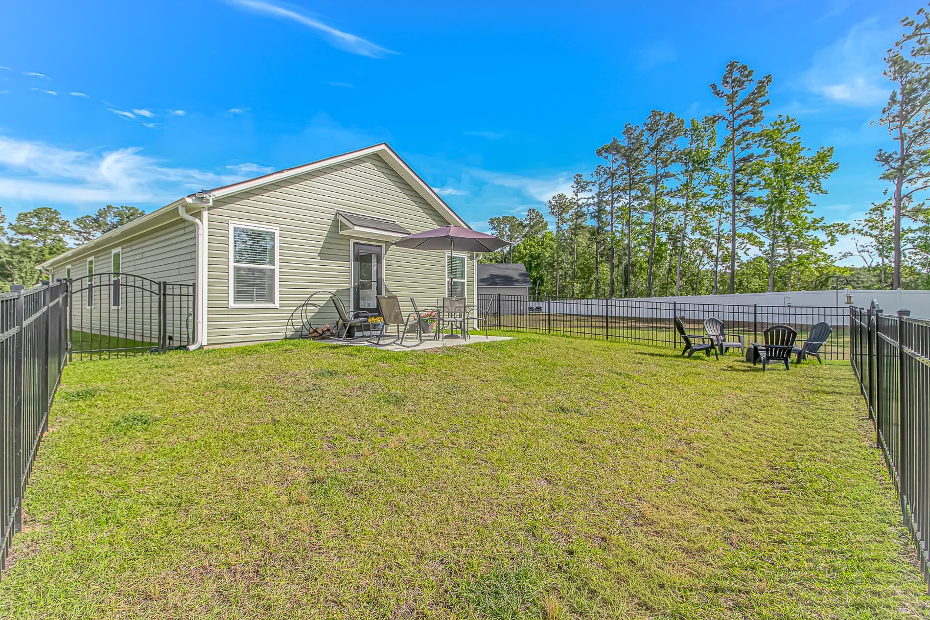 240 Birchwood Dr. Property Photo 28
