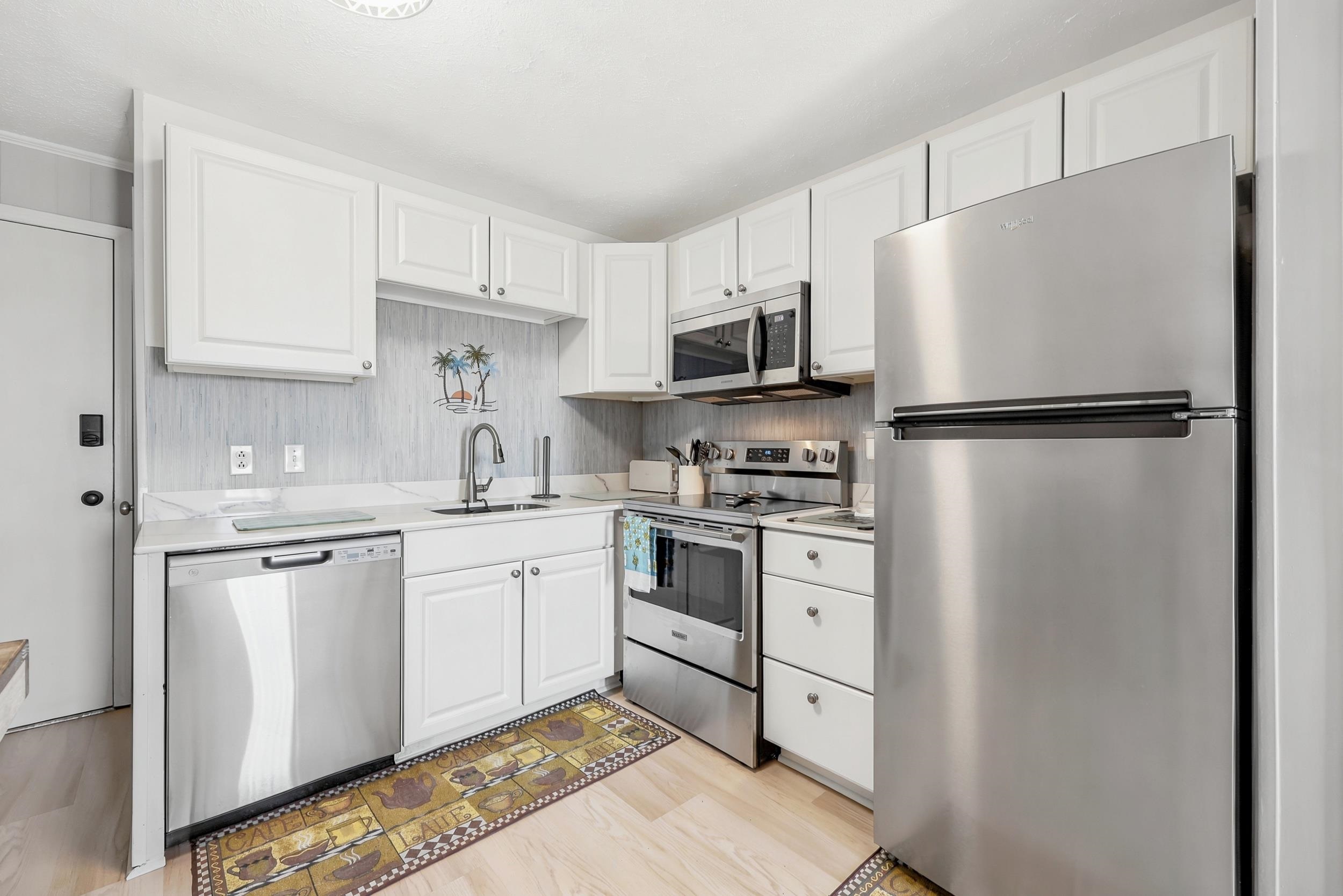 1919 Spring St. Property Photo 3