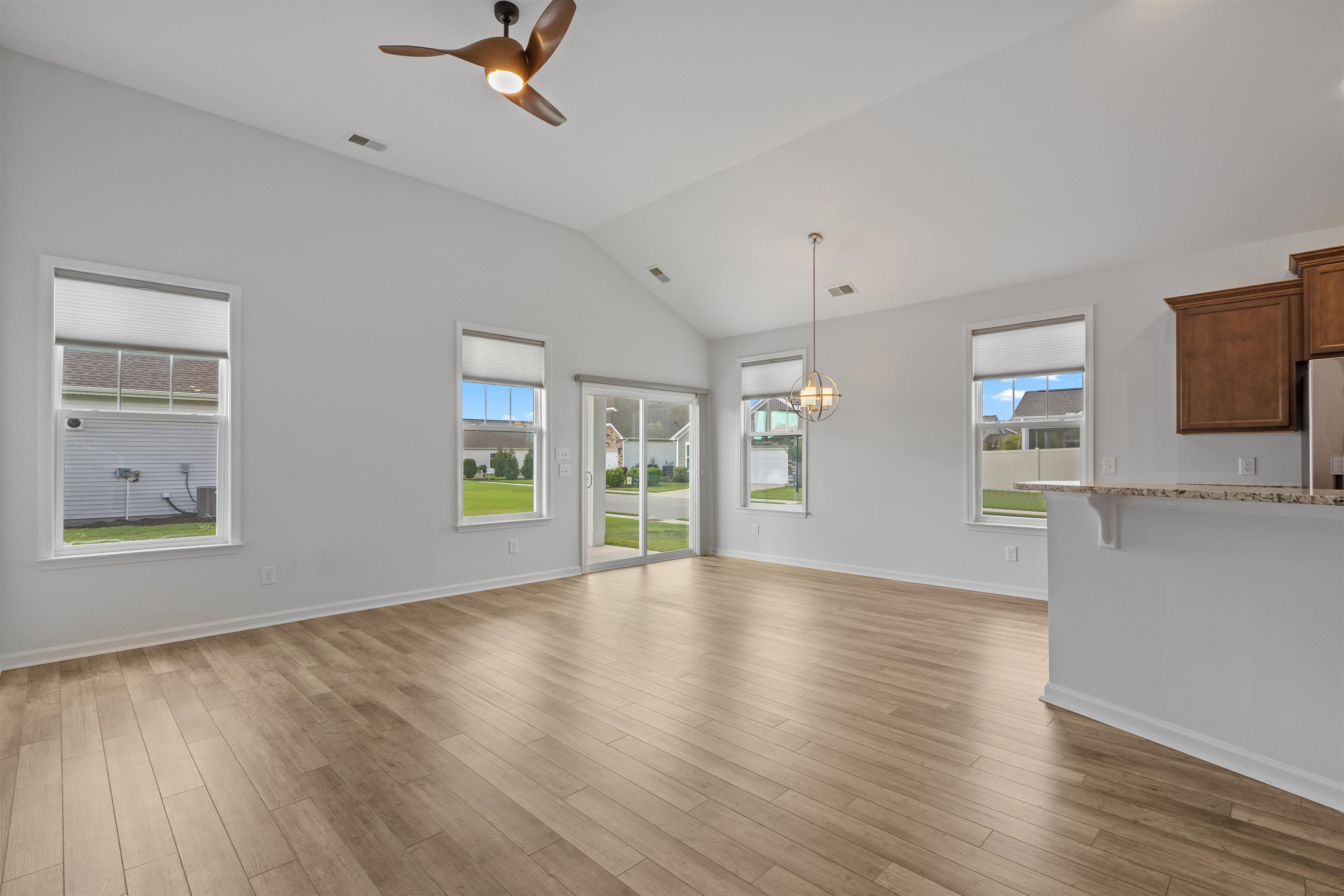 1225 Pyxie Moss Dr. Property Photo 10