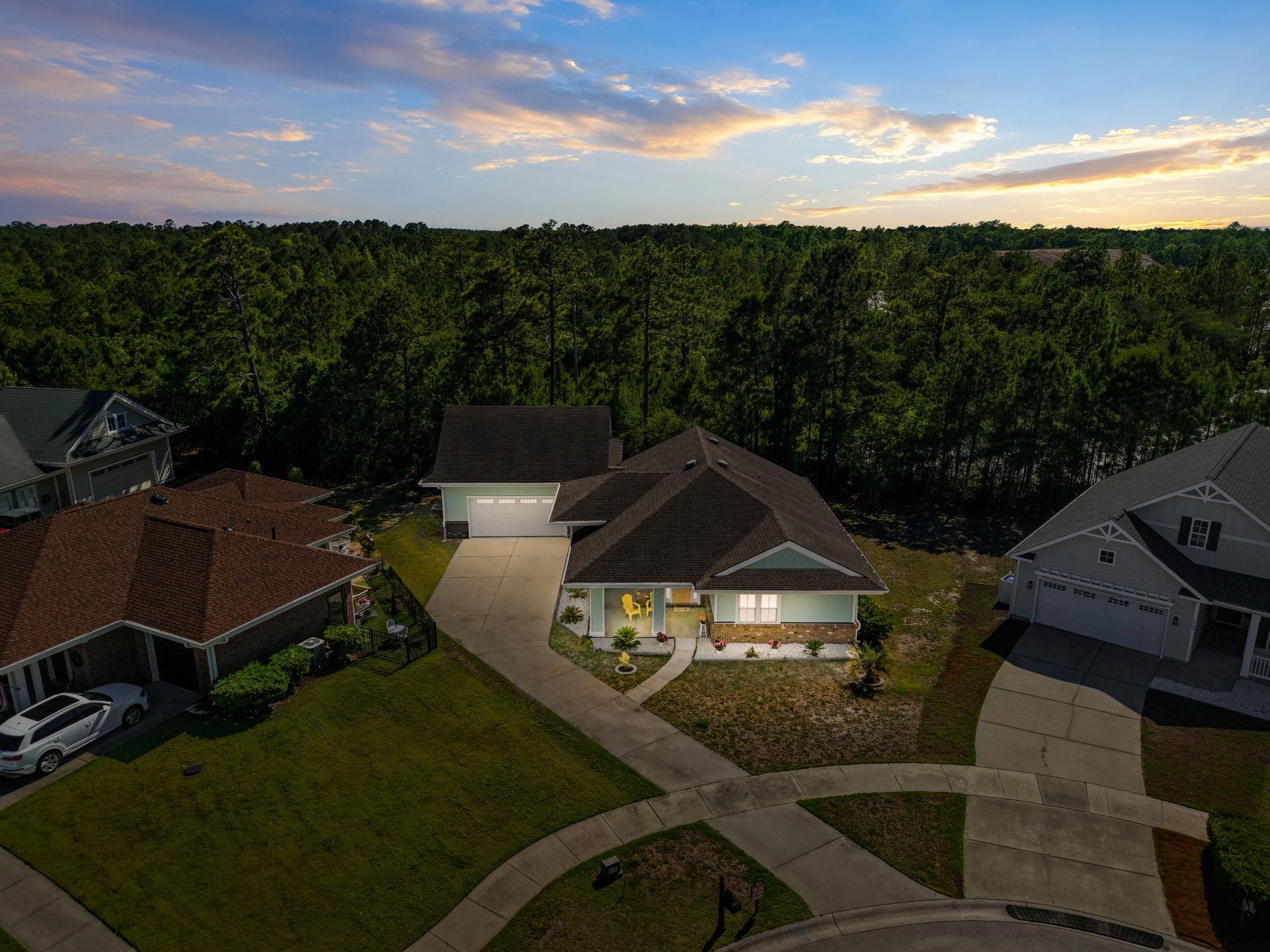 4785 Yellowood Dr. Property Photo 1