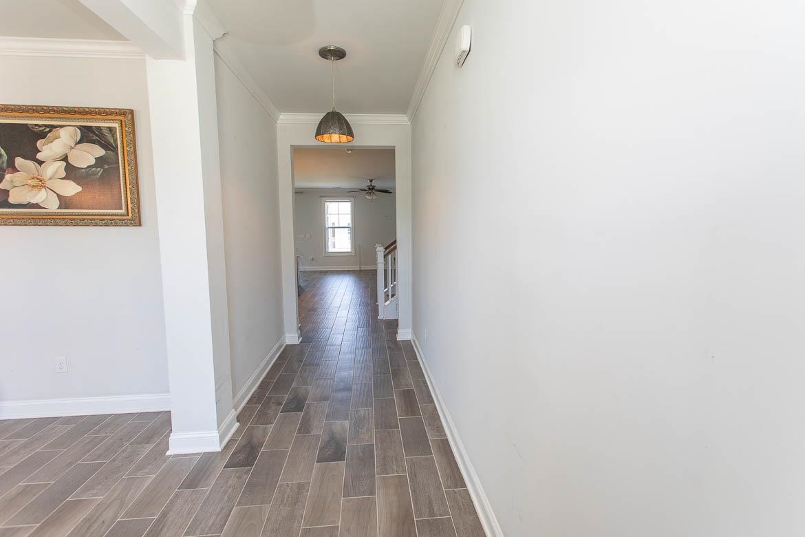 1594 Parish Way Property Photo 2