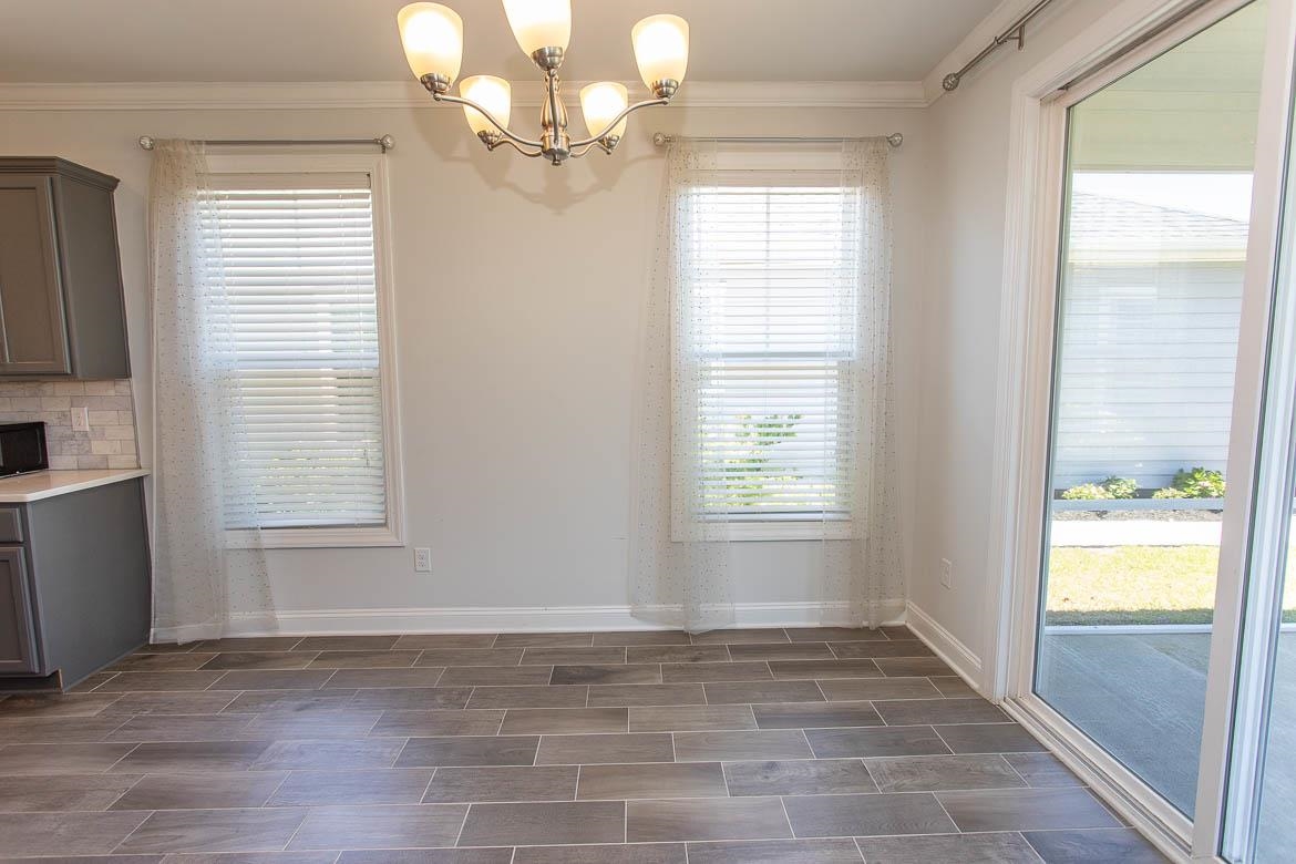1594 Parish Way Property Photo 13
