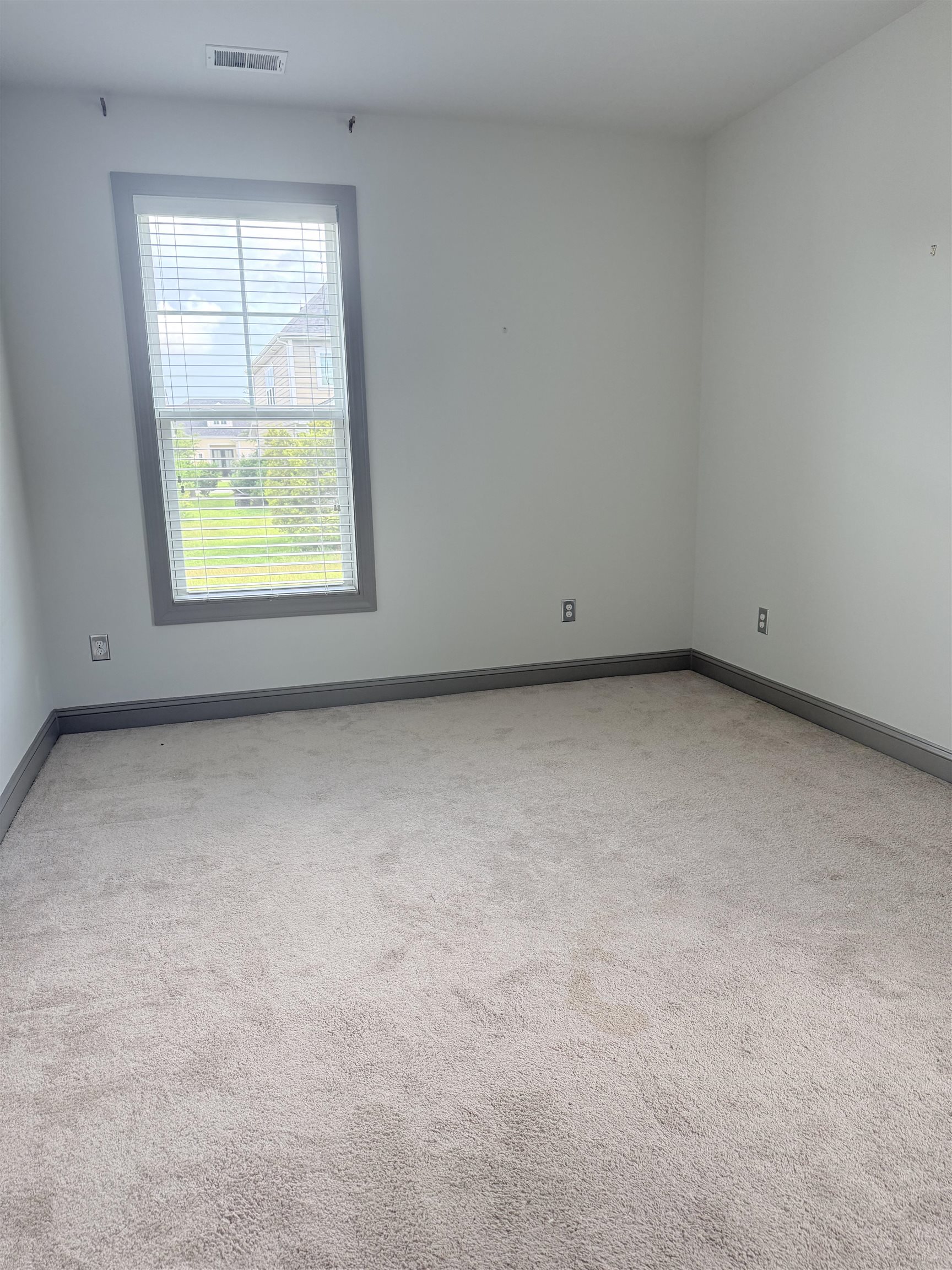 1594 Parish Way Property Photo 18
