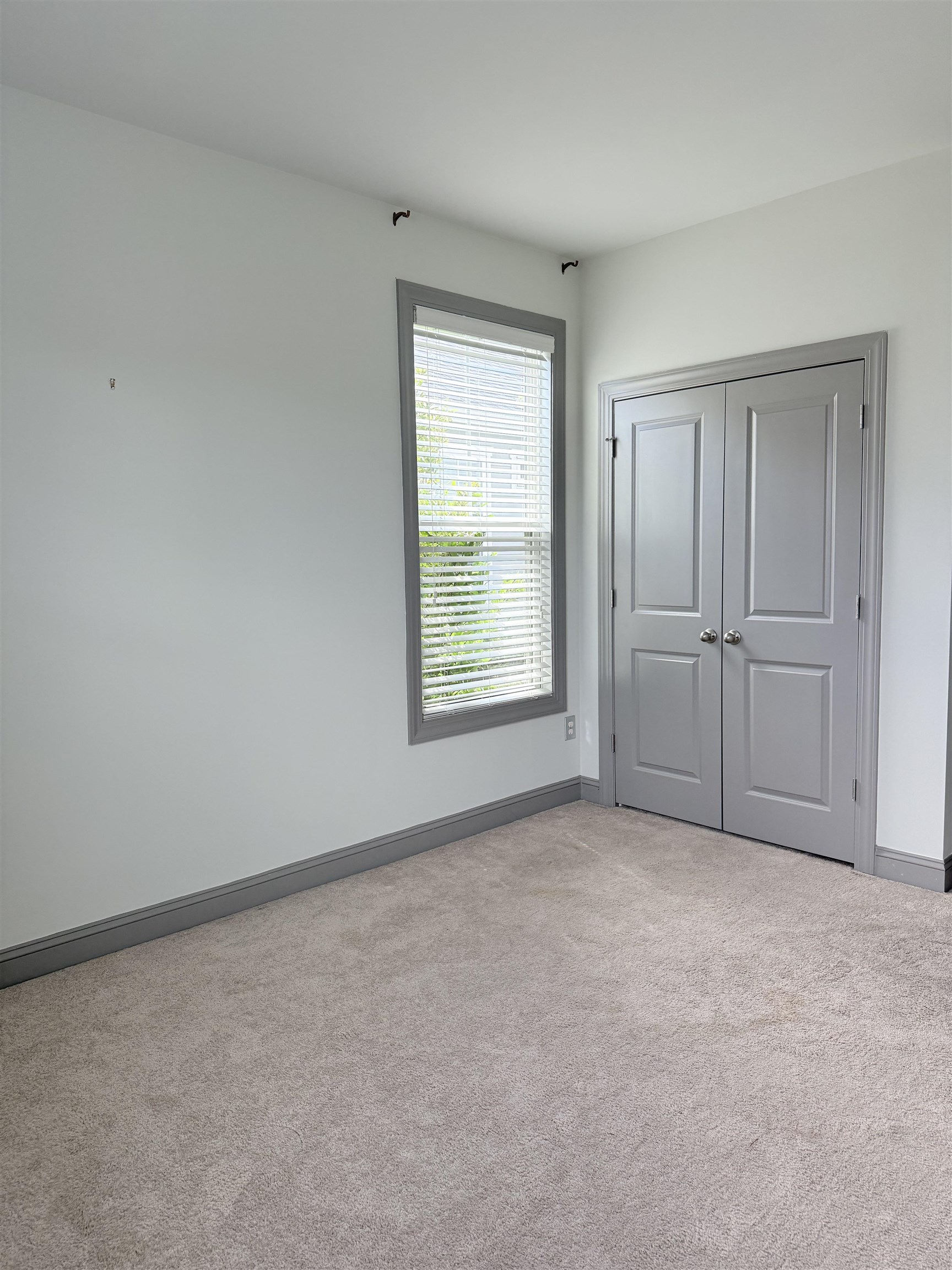 1594 Parish Way Property Photo 19