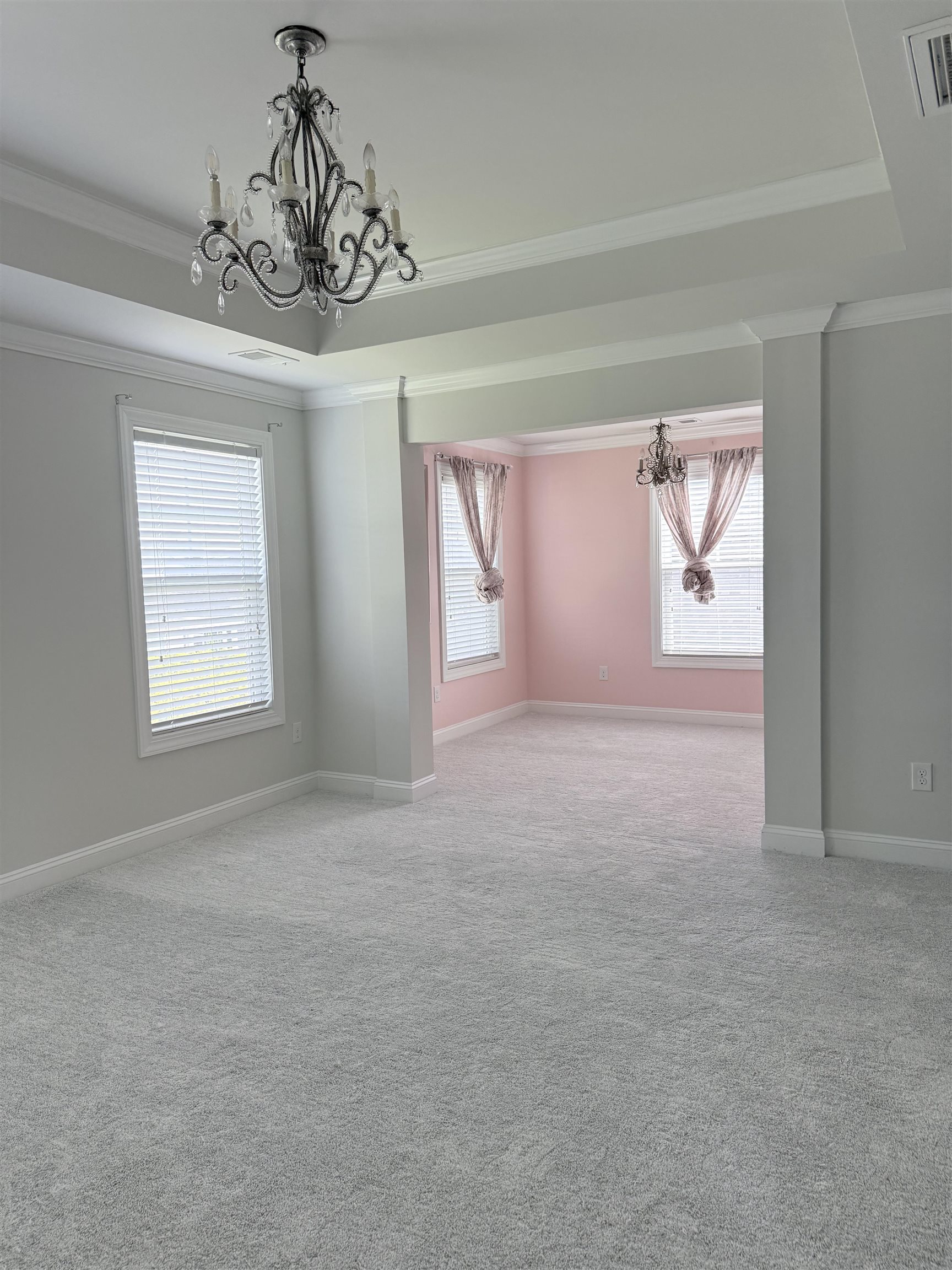 1594 Parish Way Property Photo 27