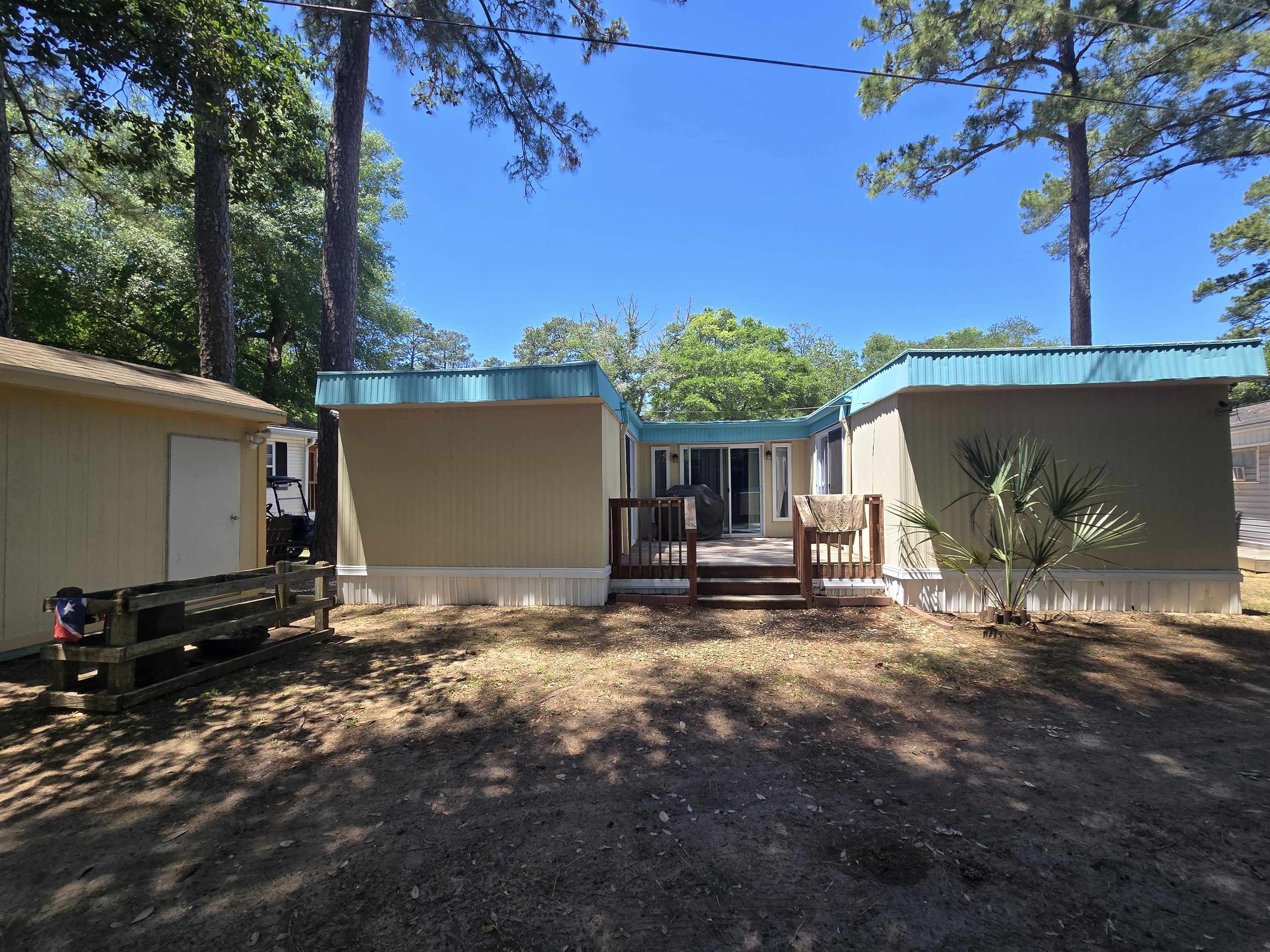 433 E Banks Dr. Property Photo 5