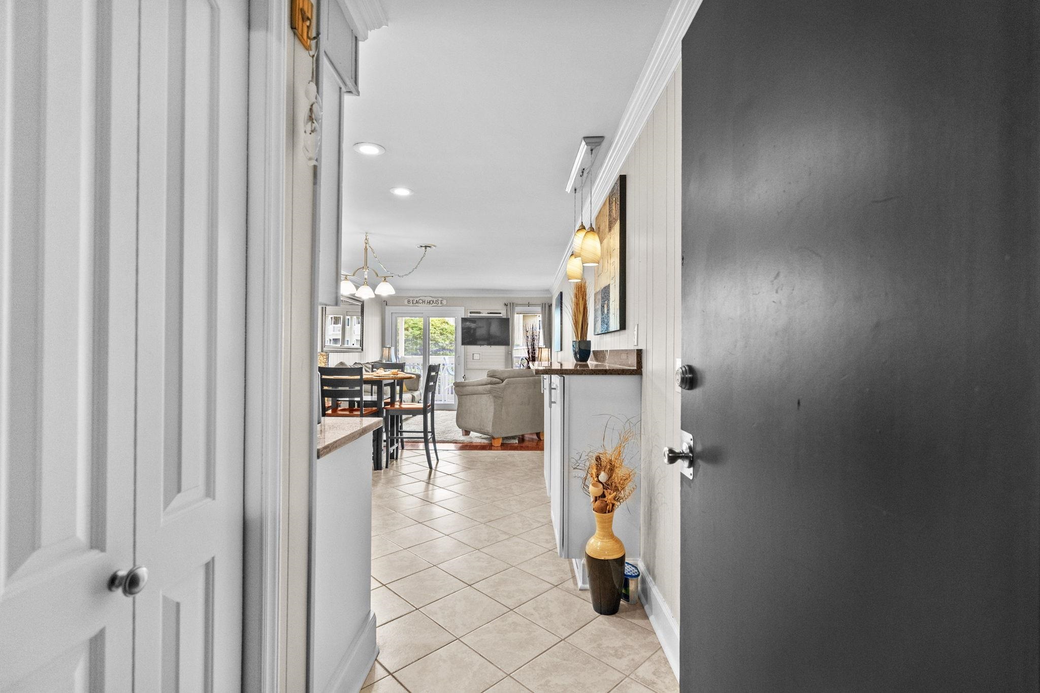 9660 Shore Dr. Property Photo 3