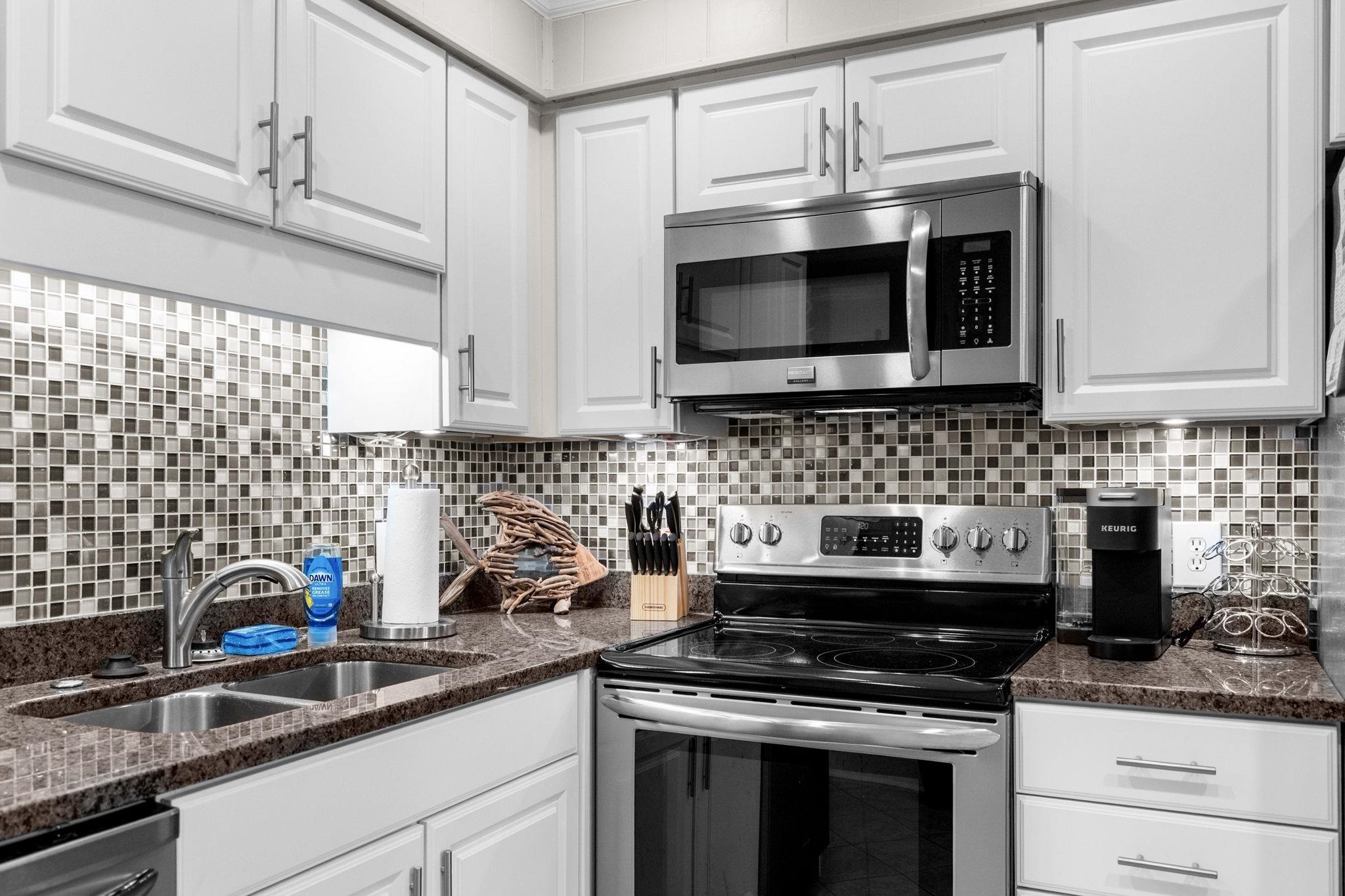 9660 Shore Dr. Property Photo 20