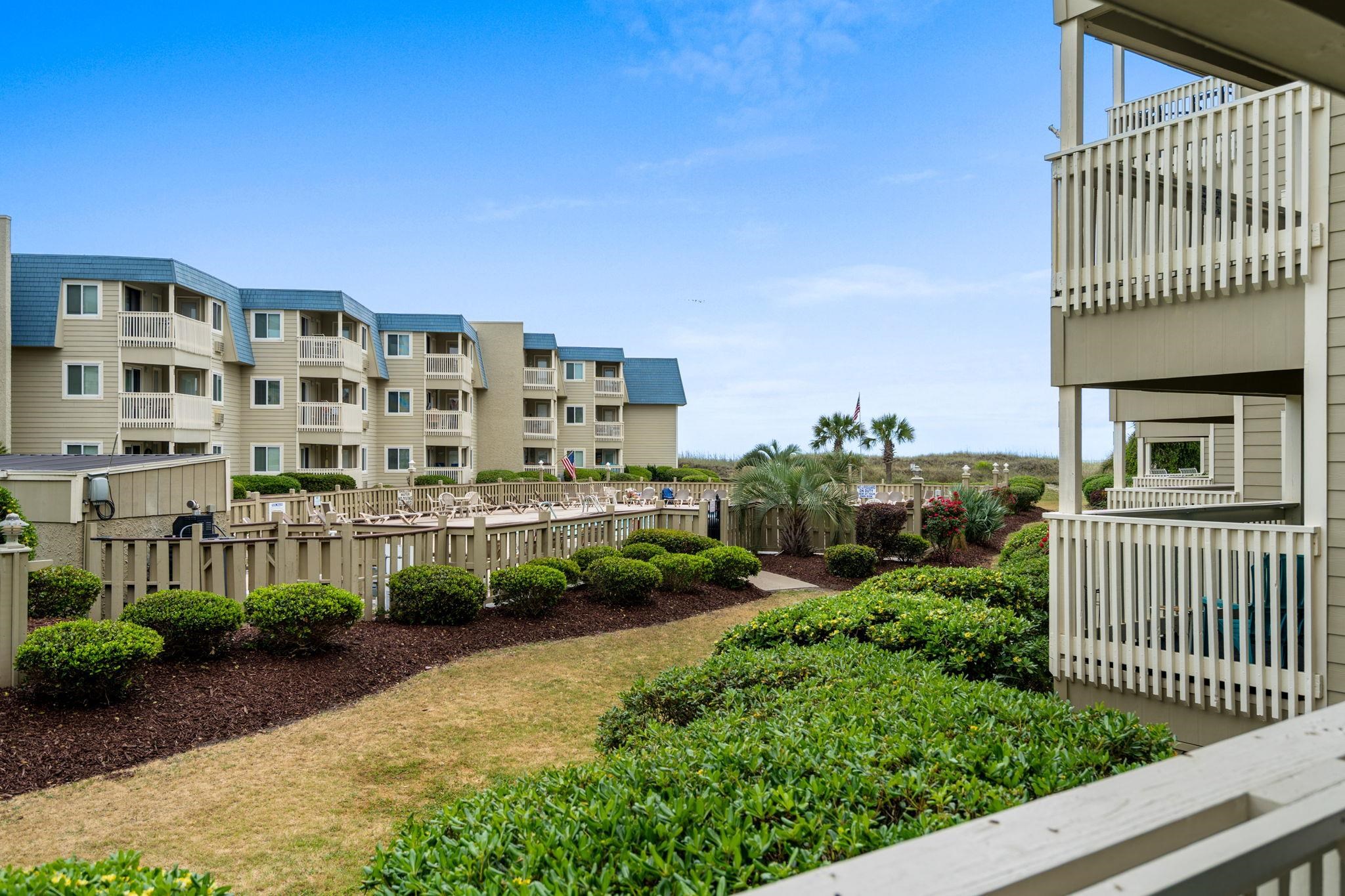 9660 Shore Dr. Property Photo 43