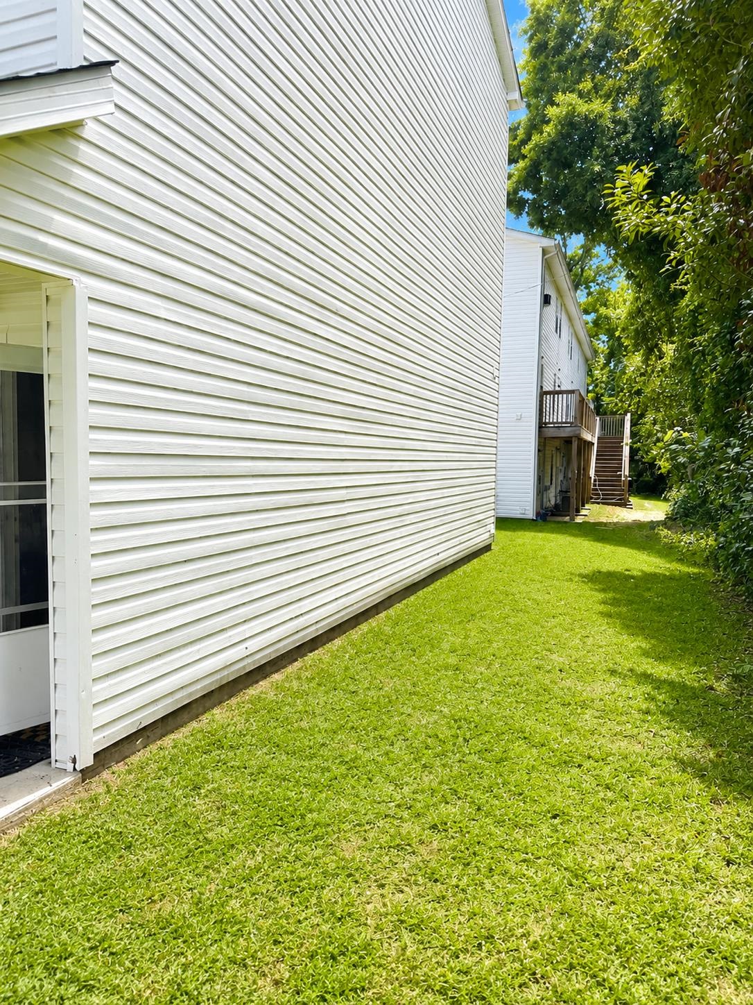 209 Cedar St. Property Photo 13