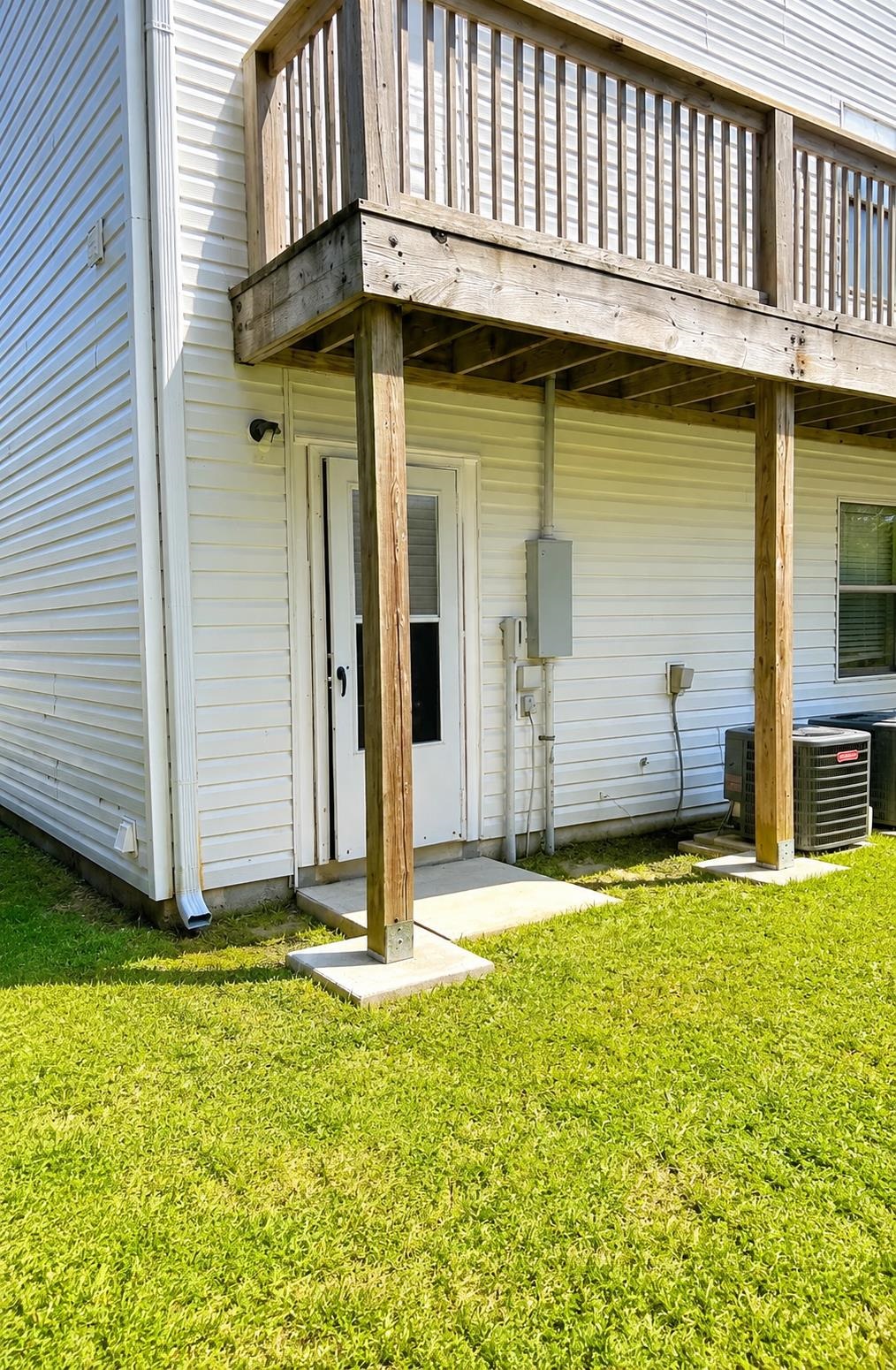 209 Cedar St. Property Photo 14
